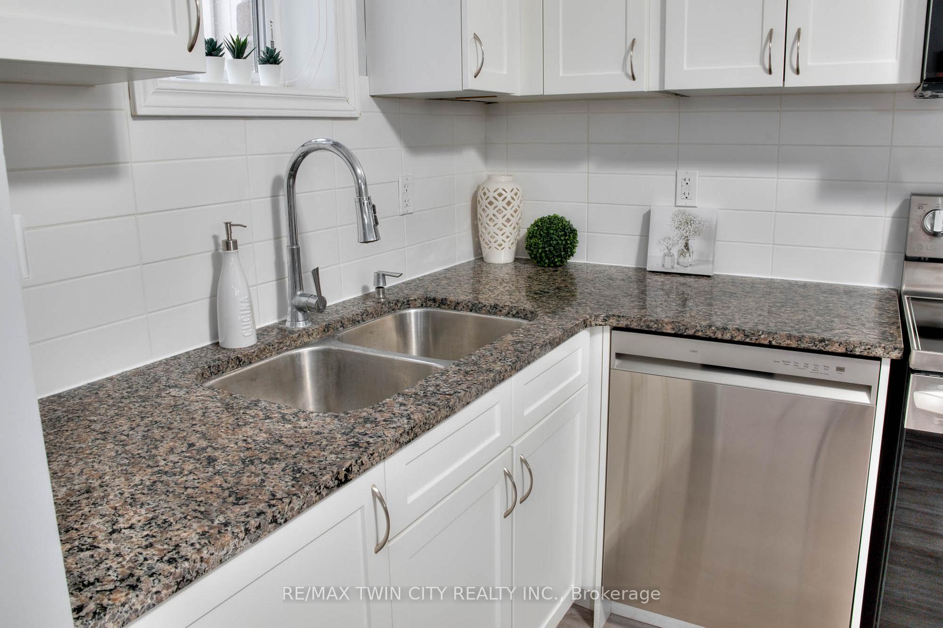 Photo 22 of Unit 36A, 931 Glasgow Street, Kitchener — HOMEH