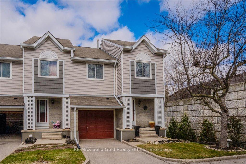 Photo 2 of Unit 5, 365 Pioneer Drive, Kitchener — HOMEH