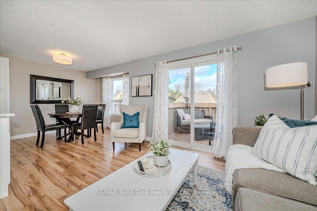 Photo 9 of Unit 5, 365 Pioneer Drive, Kitchener — HOMEH