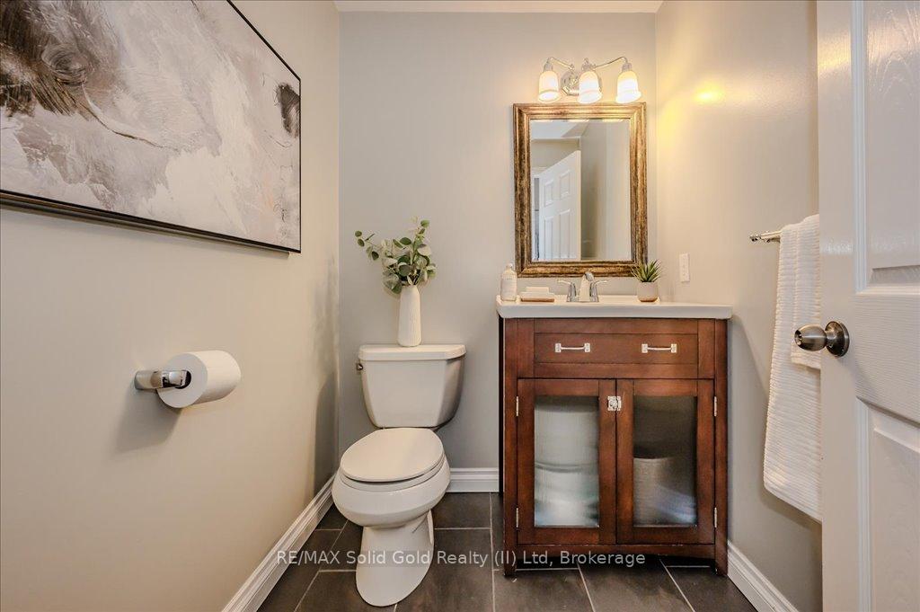 Photo 17 of Unit 5, 365 Pioneer Drive, Kitchener — HOMEH