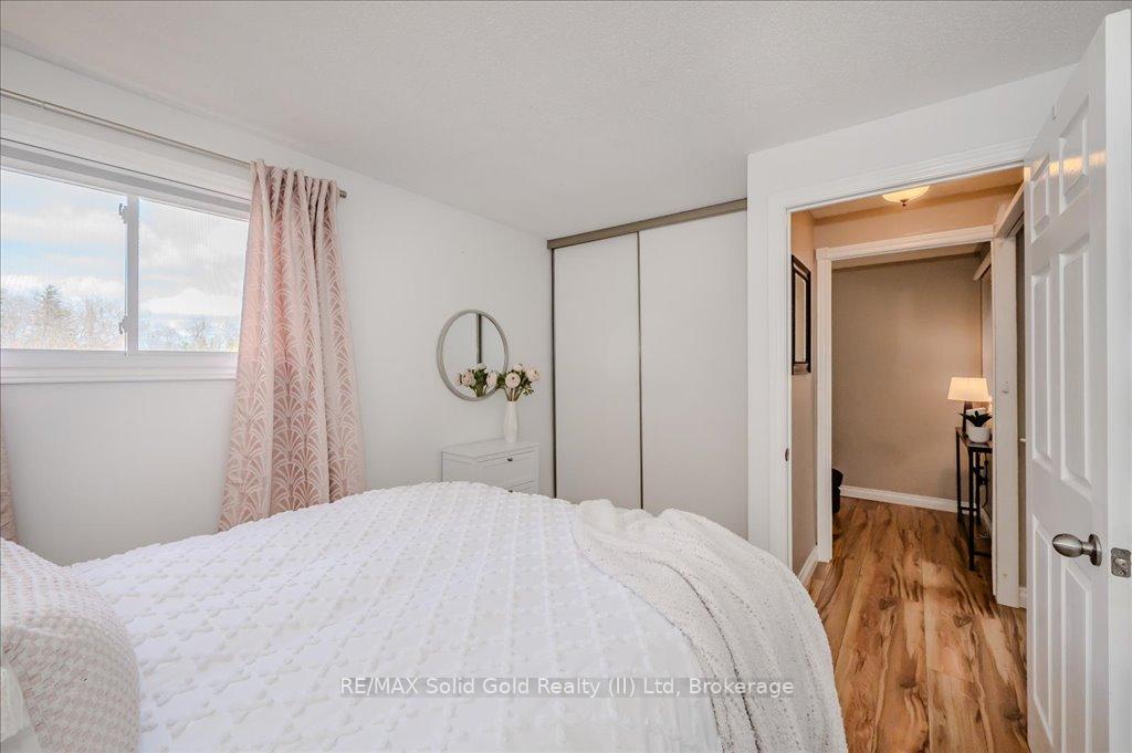 Photo 28 of Unit 5, 365 Pioneer Drive, Kitchener — HOMEH