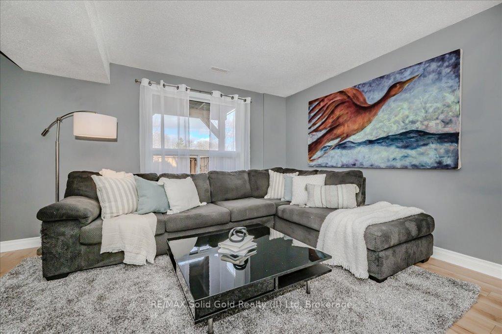 Photo 31 of Unit 5, 365 Pioneer Drive, Kitchener — HOMEH