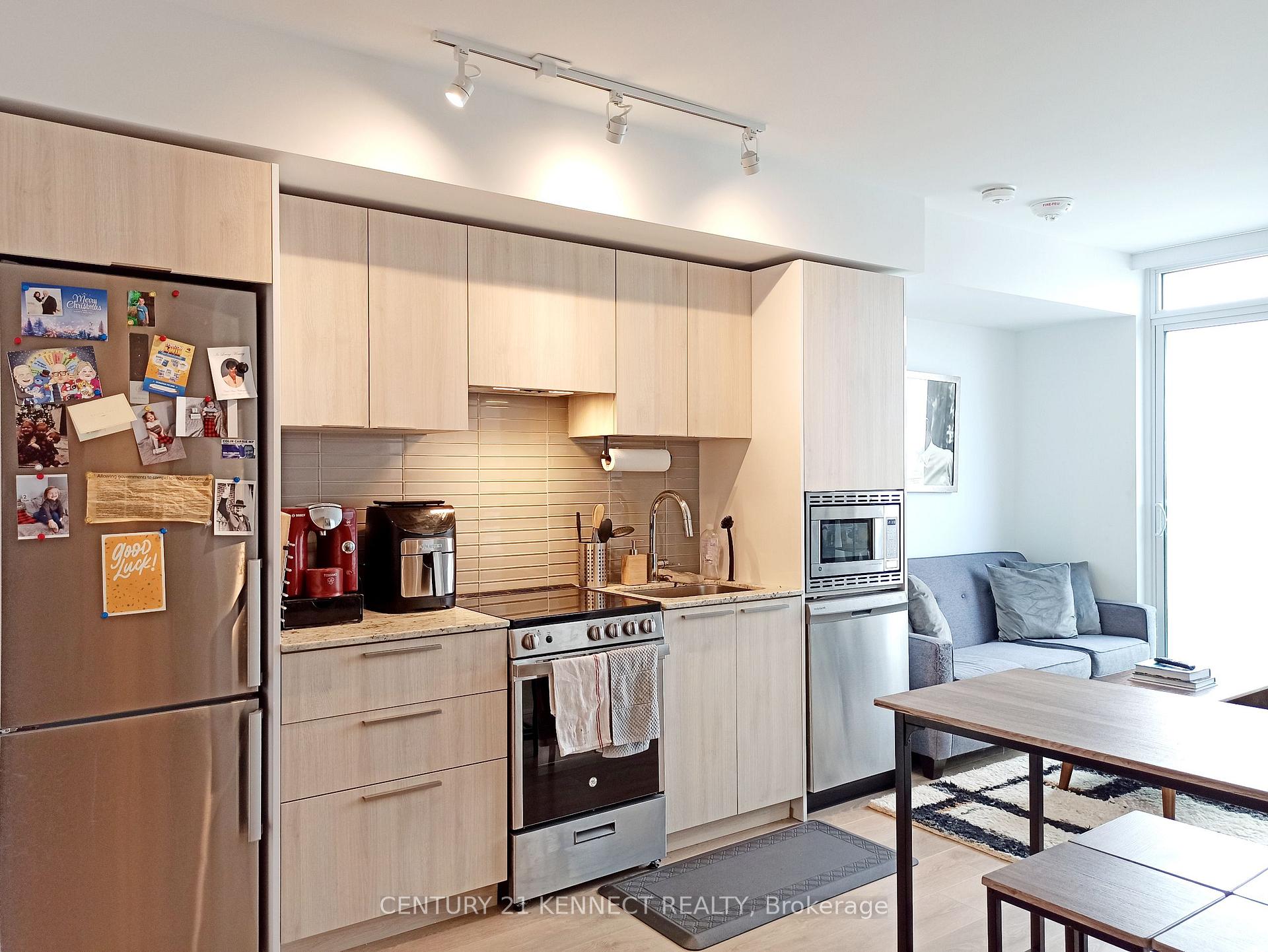 Photo 5 of Unit 3703, 501 Yonge Street, Toronto, Church-Yonge Corridor — HOMEH