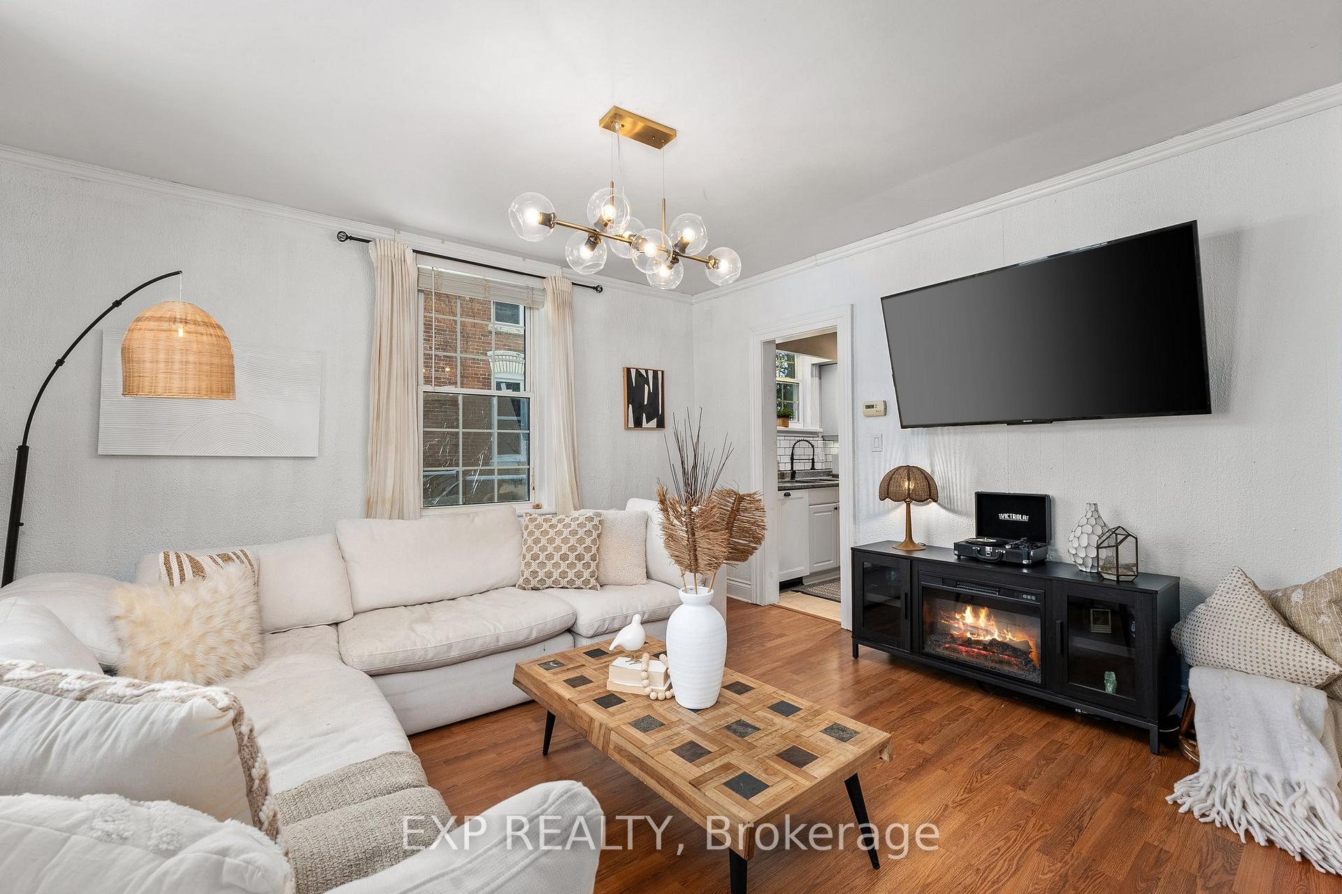 Photo 8 of 306 Mara Road, Brock, Beaverton — HOMEH