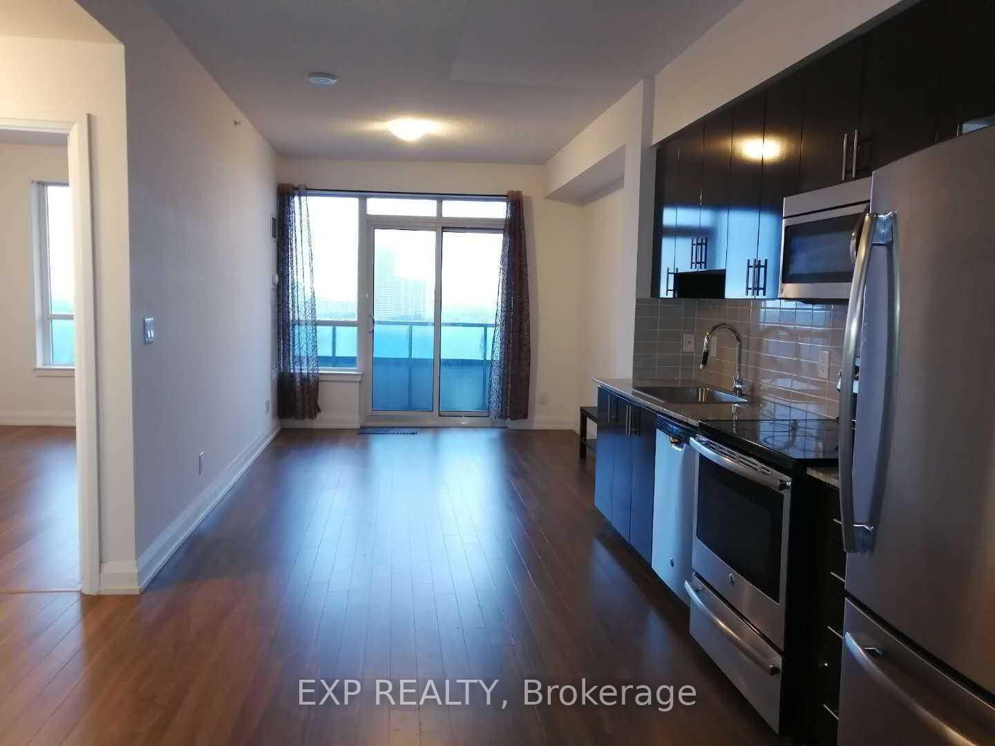 Photo 2 of Unit 1010, 7171 Yonge Street, Markham, Thornhill — HOMEH