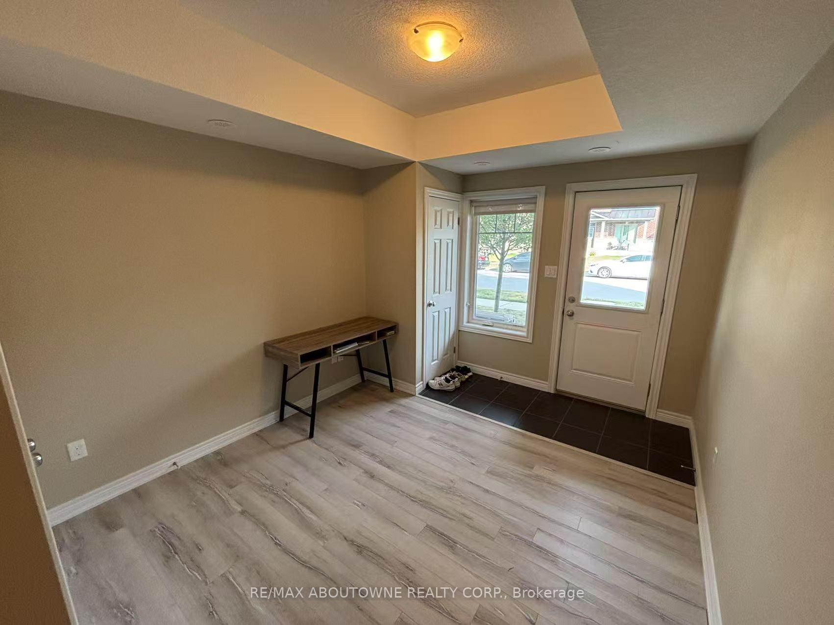 Photo 5 of Unit Unit 44, 39 Kay Crescent, Guelph, Pineridge/Westminster Woods — HOMEH