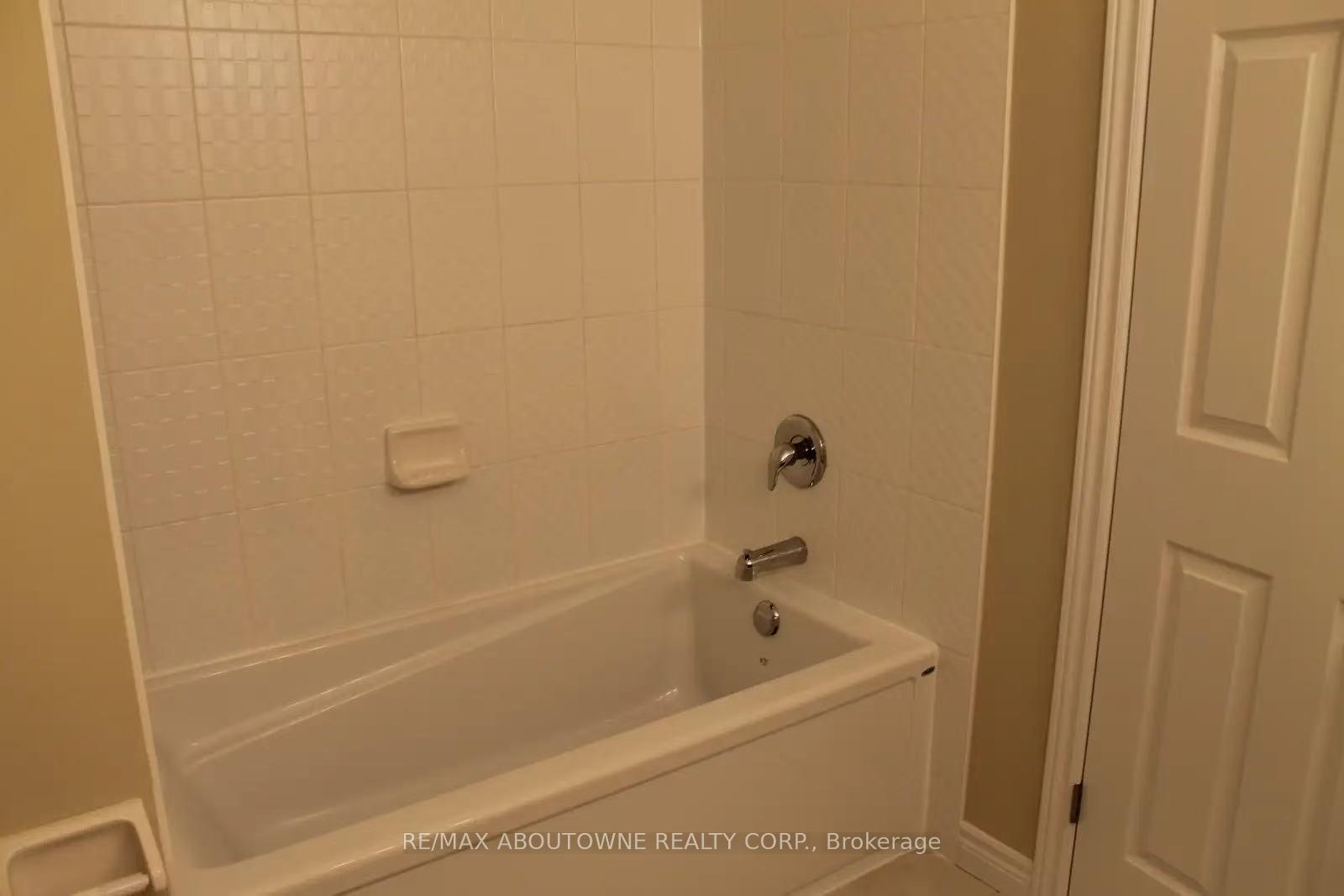 Photo 16 of Unit Unit 44, 39 Kay Crescent, Guelph, Pineridge/Westminster Woods — HOMEH