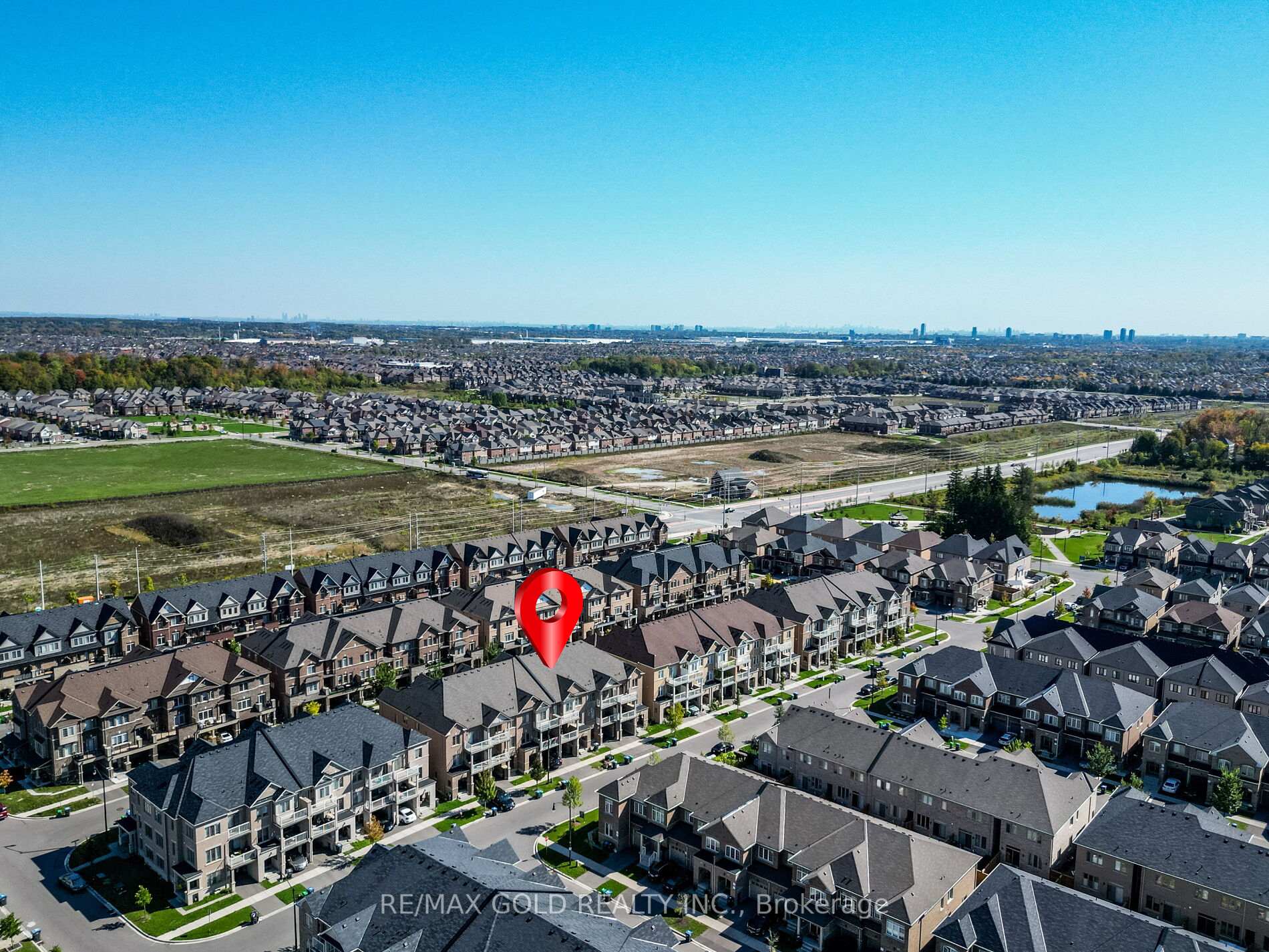 Photo 24 of 35 Labrish Road, Brampton, Northwest Brampton — HOMEH