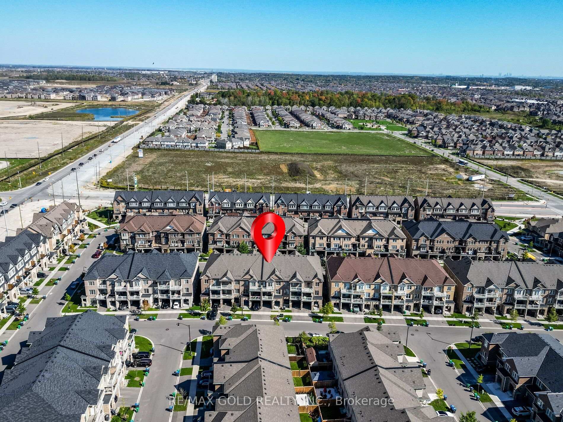 Photo 25 of 35 Labrish Road, Brampton, Northwest Brampton — HOMEH