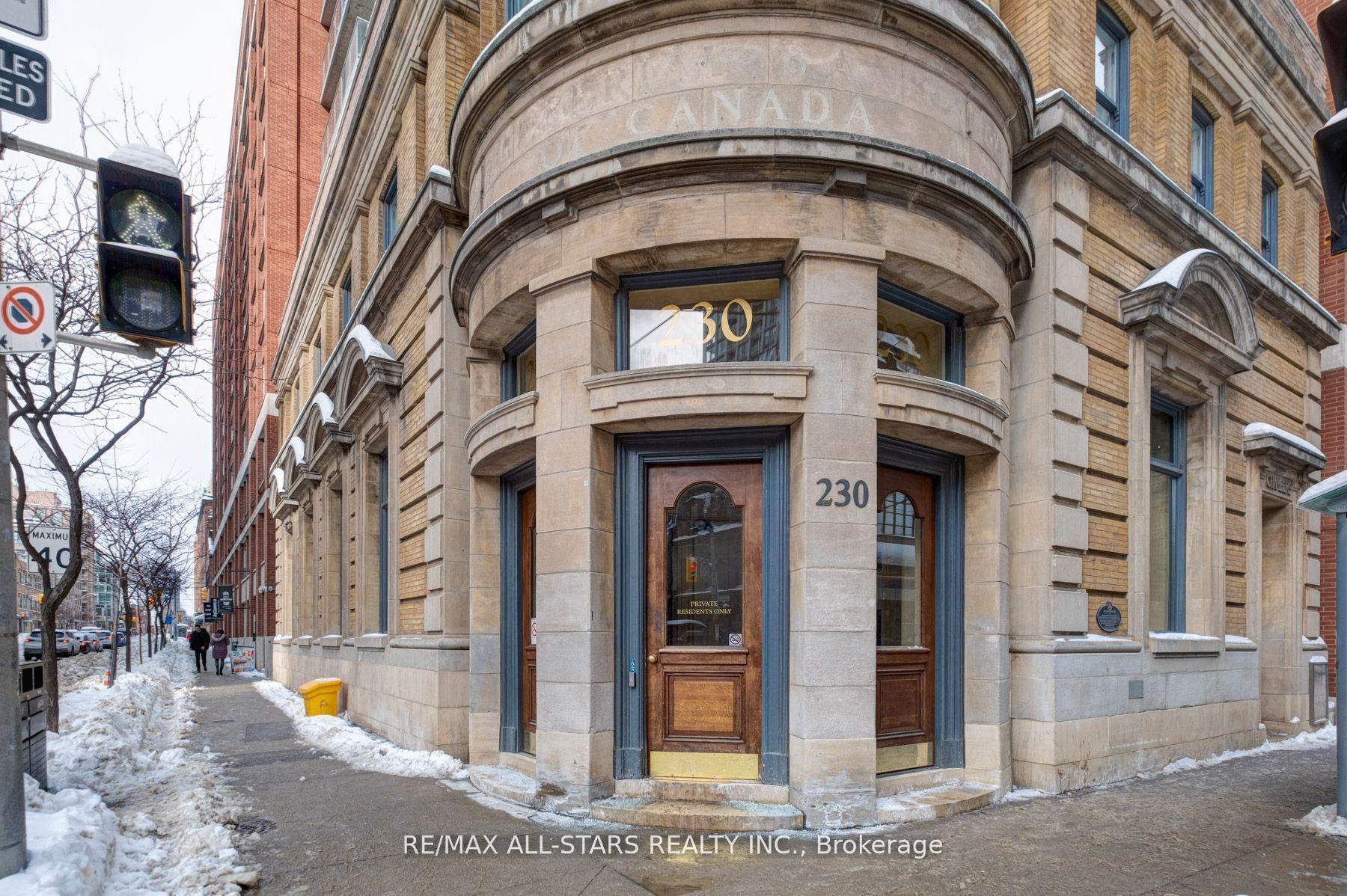 Front of Unit 621, 230 King Street E