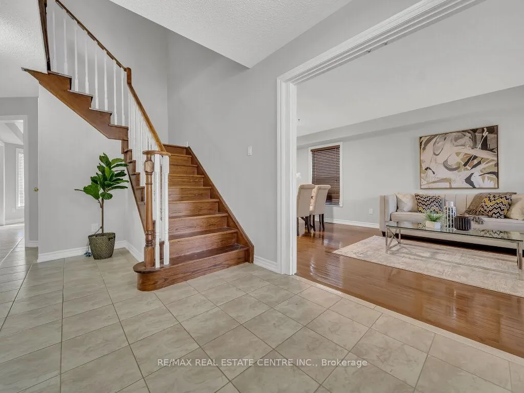 Photo 7 of 45 Stonemount Crescent, Essa, Angus — HOMEH