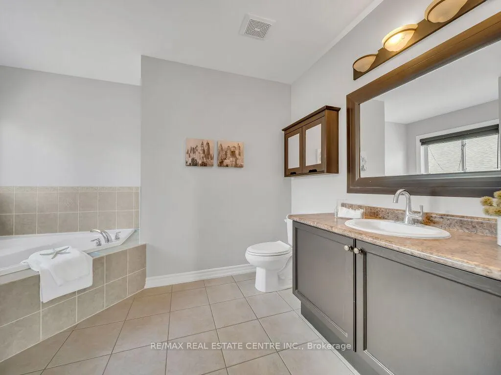 Photo 29 of 45 Stonemount Crescent, Essa, Angus — HOMEH