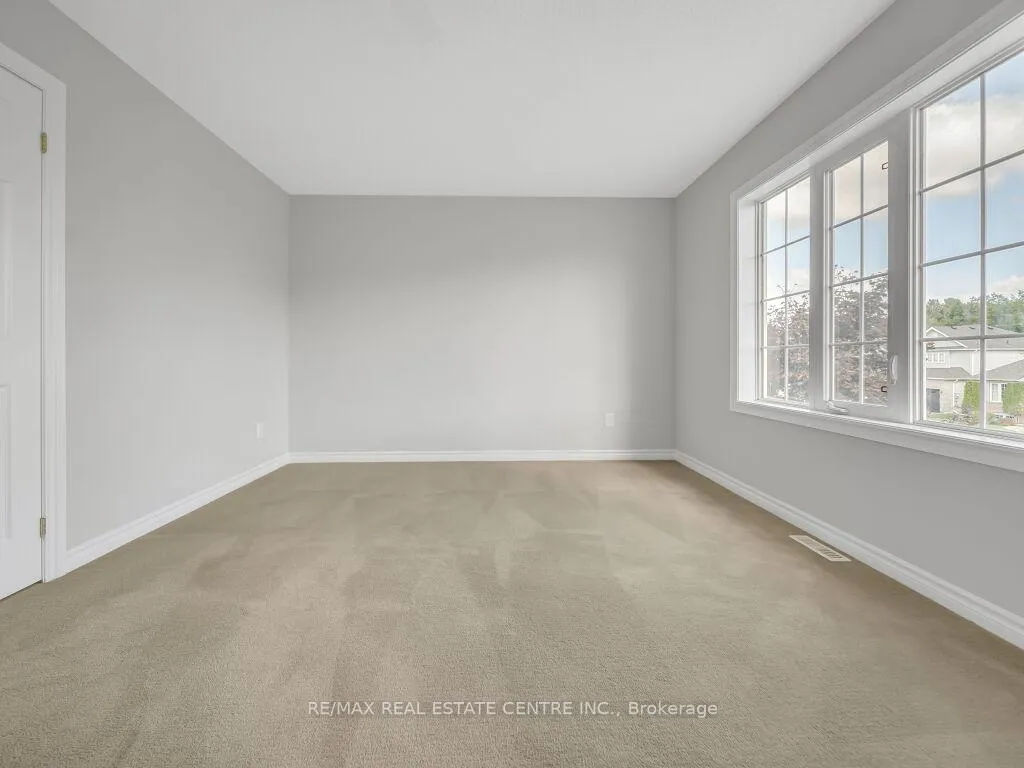 Photo 35 of 45 Stonemount Crescent, Essa, Angus — HOMEH