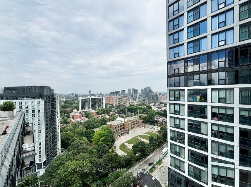 Photo 3 of Unit 2103, 251 Jarvis Street, Toronto, Moss Park — HOMEH
