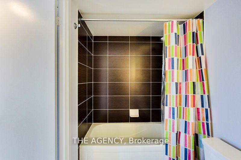Photo 11 of Unit 211, 320 Richmond Street E, Toronto, Moss Park — HOMEH