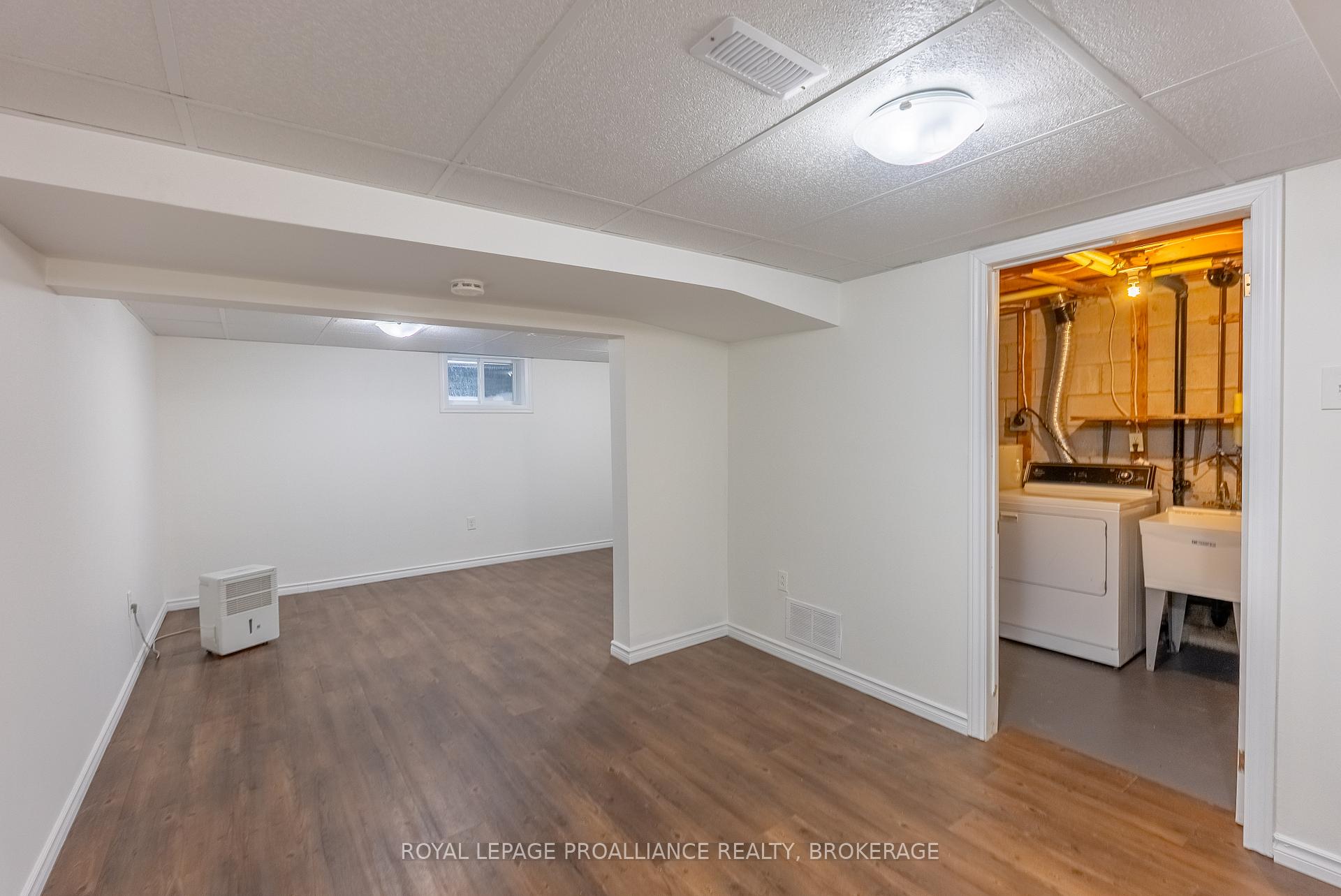 Photo 18 of 1034 Craig Lane, Kingston, South of Taylor-Kidd Blvd — HOMEH