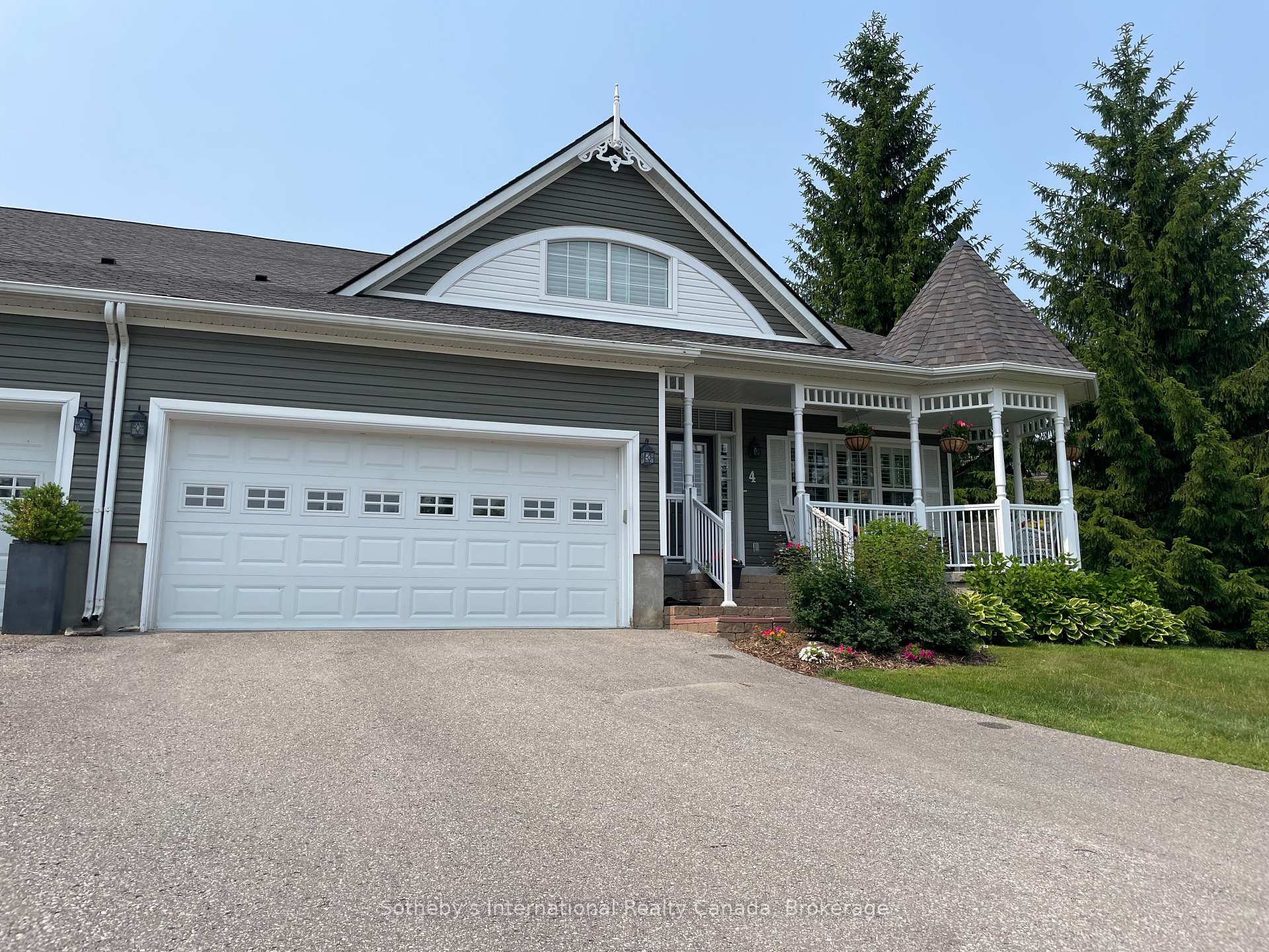 Front of 4 Green Briar Drive
