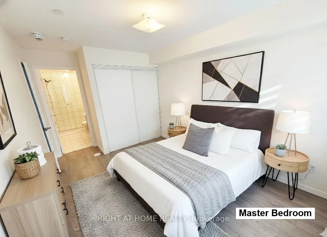 Photo 9 of Unit 55, 300 Alex Garden Circle, Aurora, Rural Aurora — HOMEH