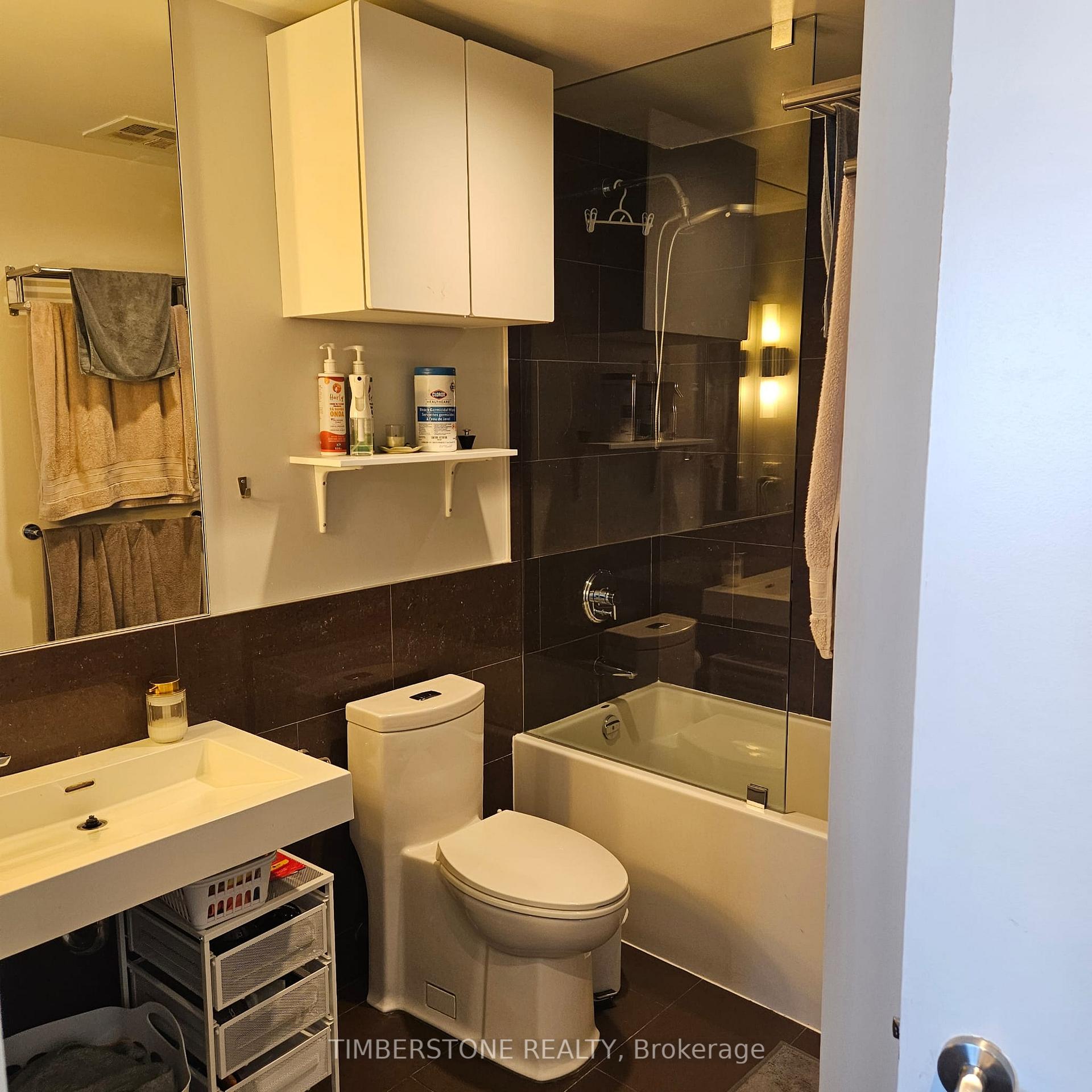 Photo 32 of Unit 3203, 390 Cherry Street, Toronto, Waterfront Communities — HOMEH