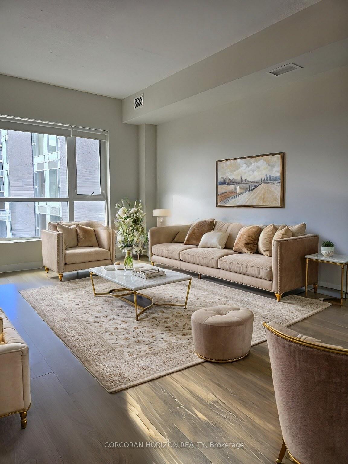 Front of Unit 1109, 158 King Street N