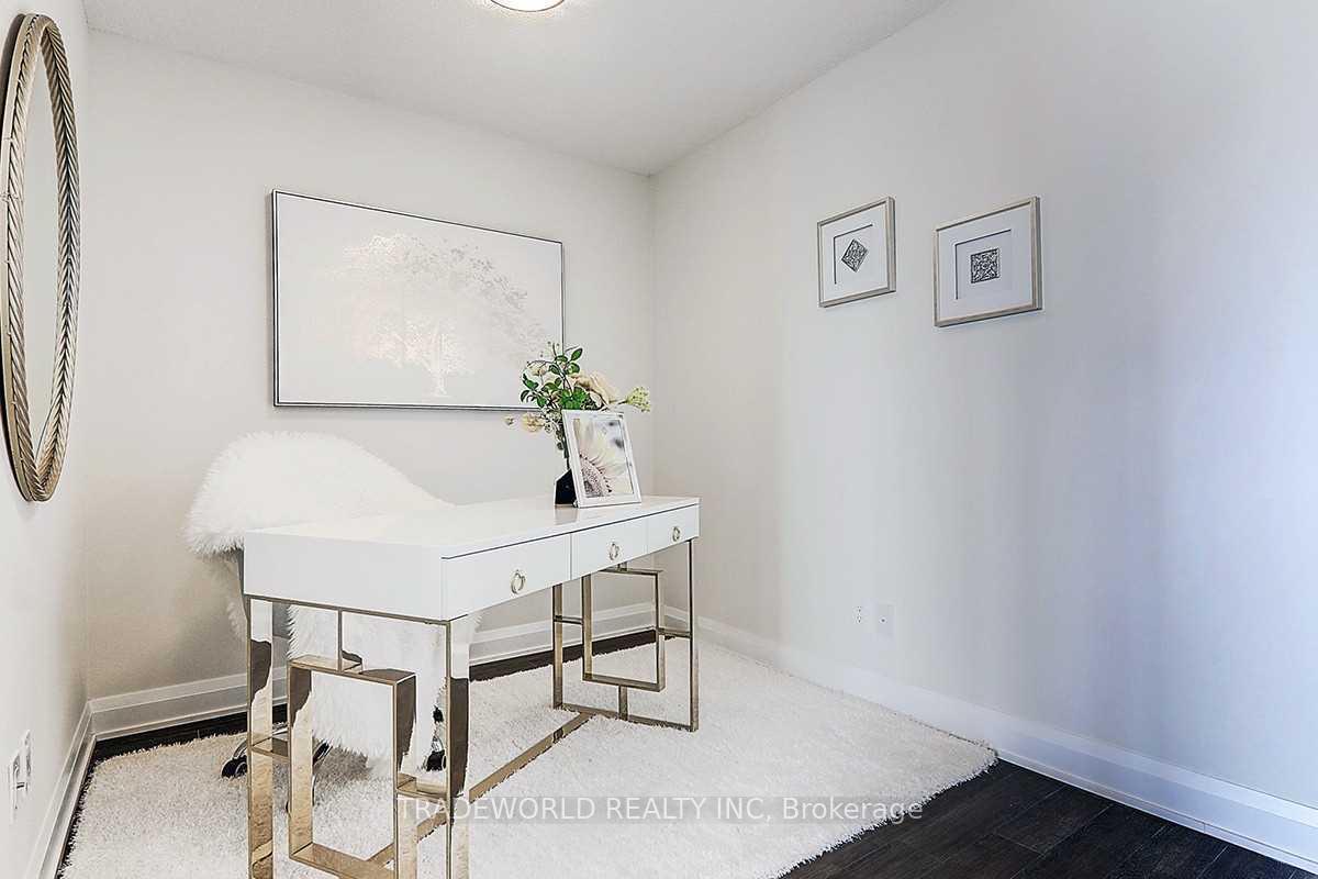 Photo 6 of Unit 332, 15 Water Walk Drive, Markham, Unionville — HOMEH