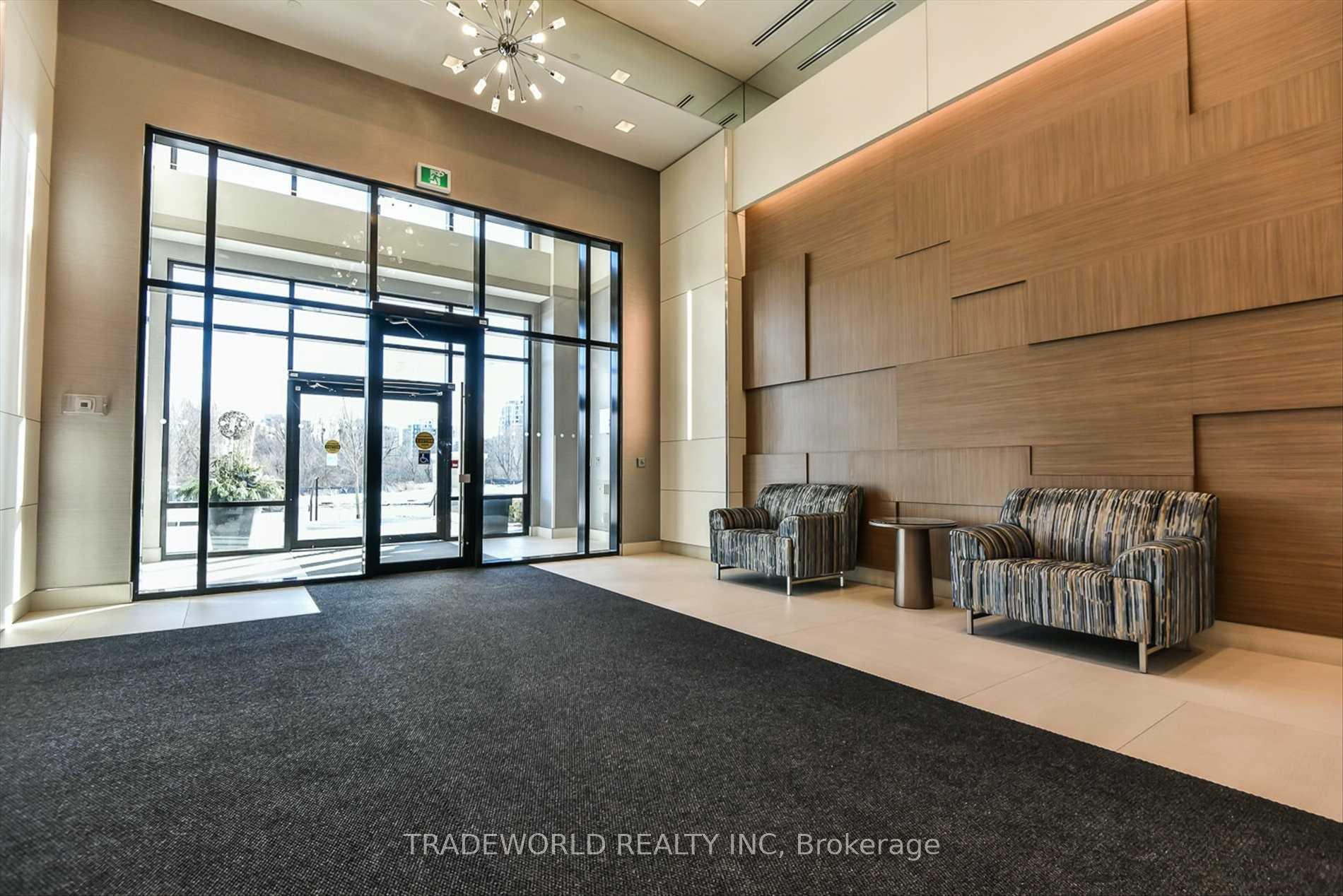 Photo 8 of Unit 332, 15 Water Walk Drive, Markham, Unionville — HOMEH
