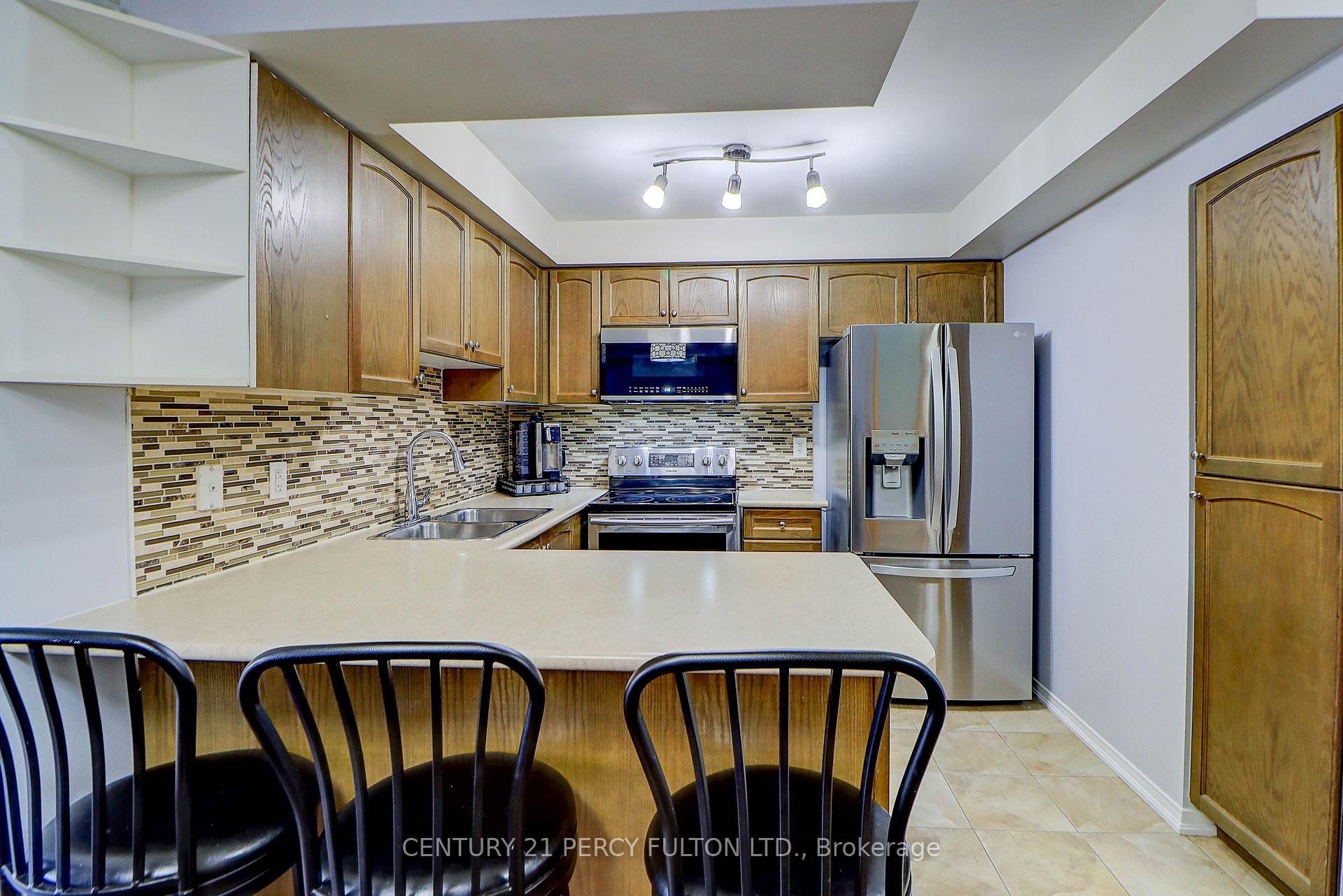 Photo 11 of 38 Hesketh Road, Ajax, Central East — HOMEH
