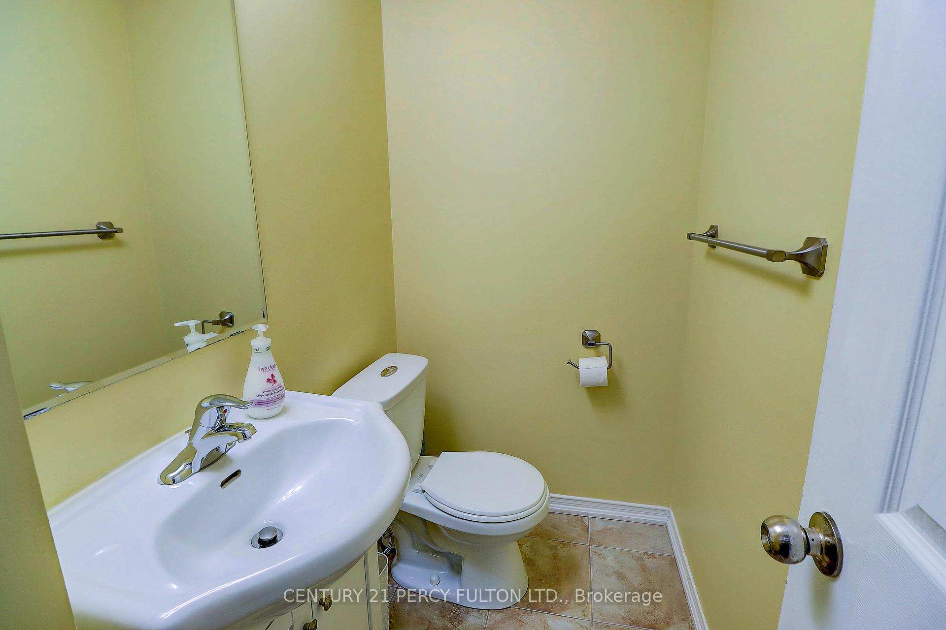 Photo 13 of 38 Hesketh Road, Ajax, Central East — HOMEH