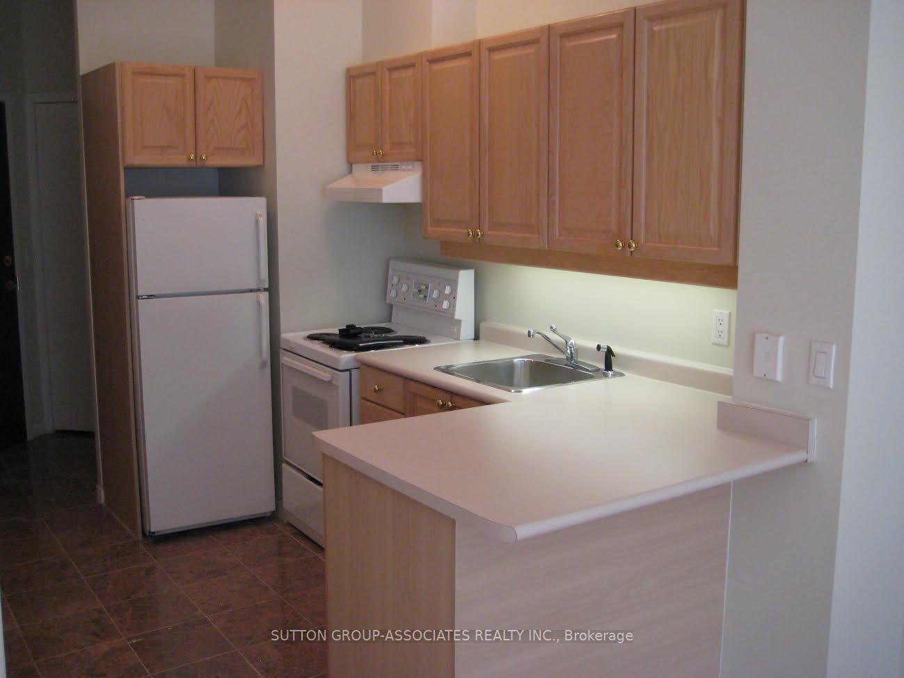 Photo 2 of Unit 809, 7 King Street E, Toronto, Church-Yonge Corridor — HOMEH