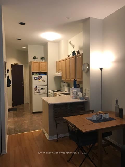 Photo 4 of Unit 809, 7 King Street E, Toronto, Church-Yonge Corridor — HOMEH