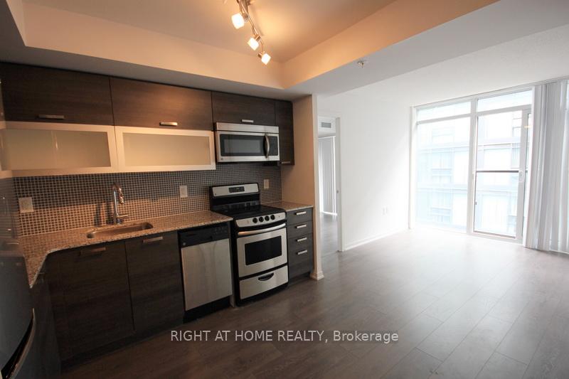 Photo 5 of Unit 1806E, 36 Lisgar Street, Toronto, Little Portugal — HOMEH