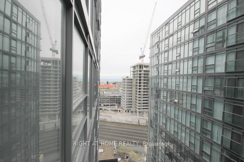Photo 12 of Unit 1806E, 36 Lisgar Street, Toronto, Little Portugal — HOMEH