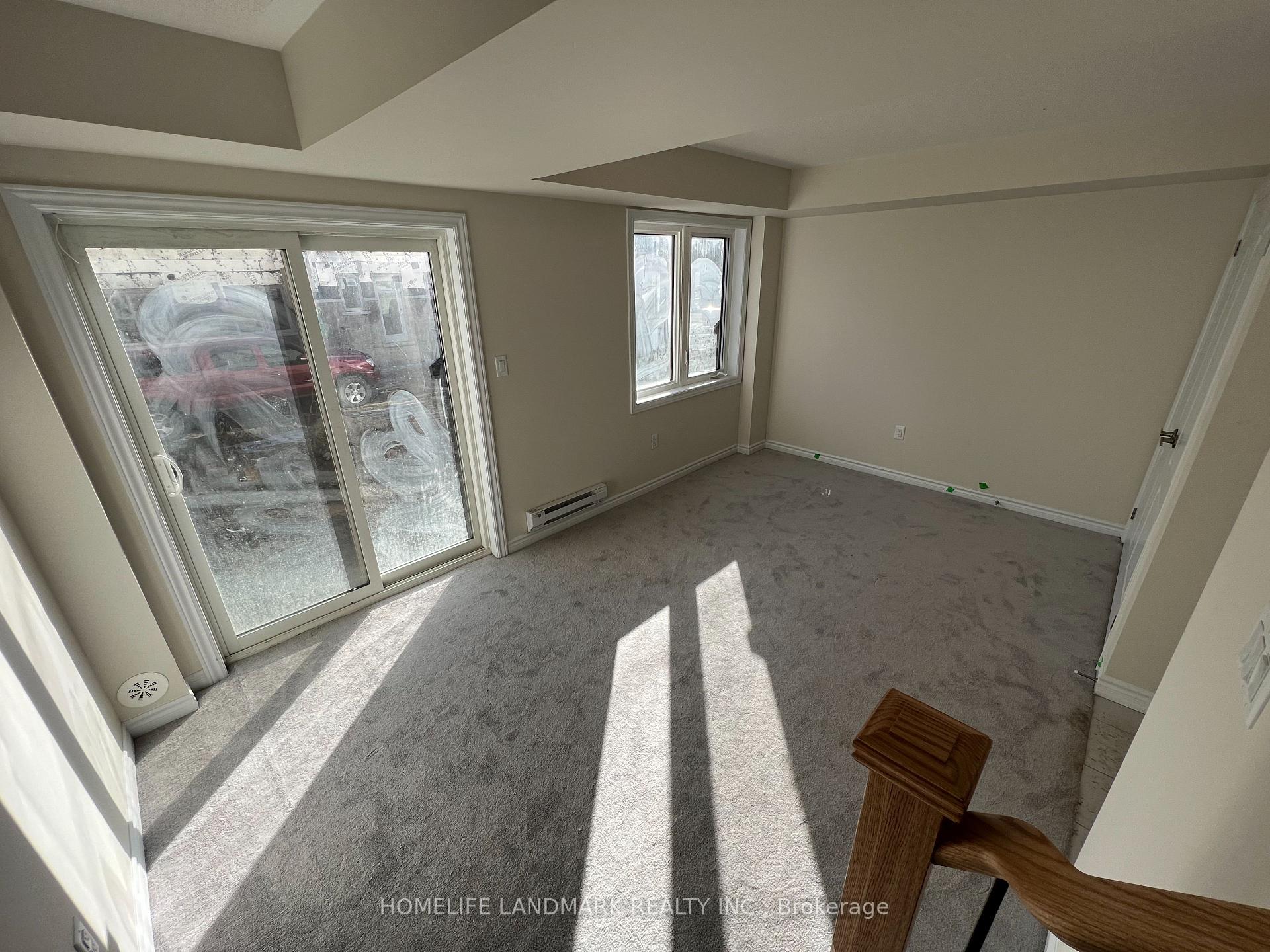 Photo 3 of 15 Malone Lane, Clarington, Courtice — HOMEH