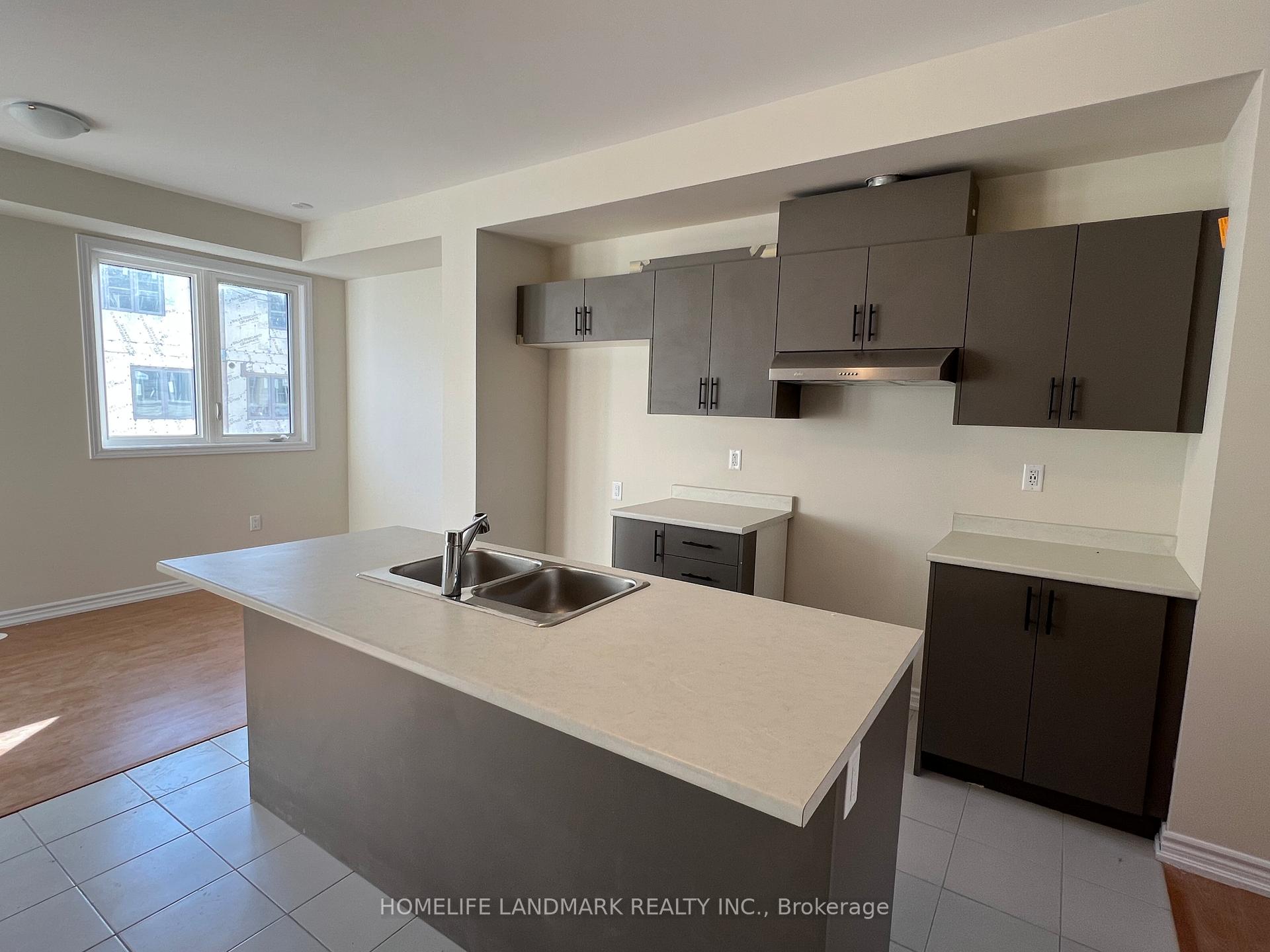 Photo 6 of 15 Malone Lane, Clarington, Courtice — HOMEH