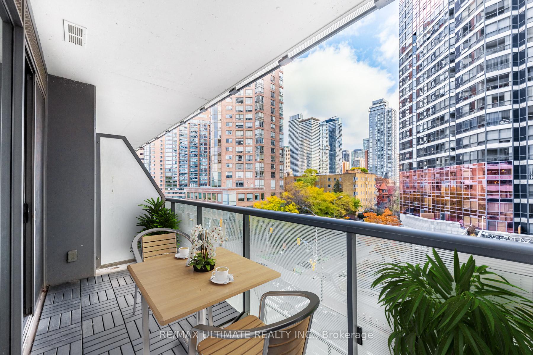 Photo 11 of Unit 523, 57 St. Joseph Street, Toronto, Bay Street Corridor — HOMEH