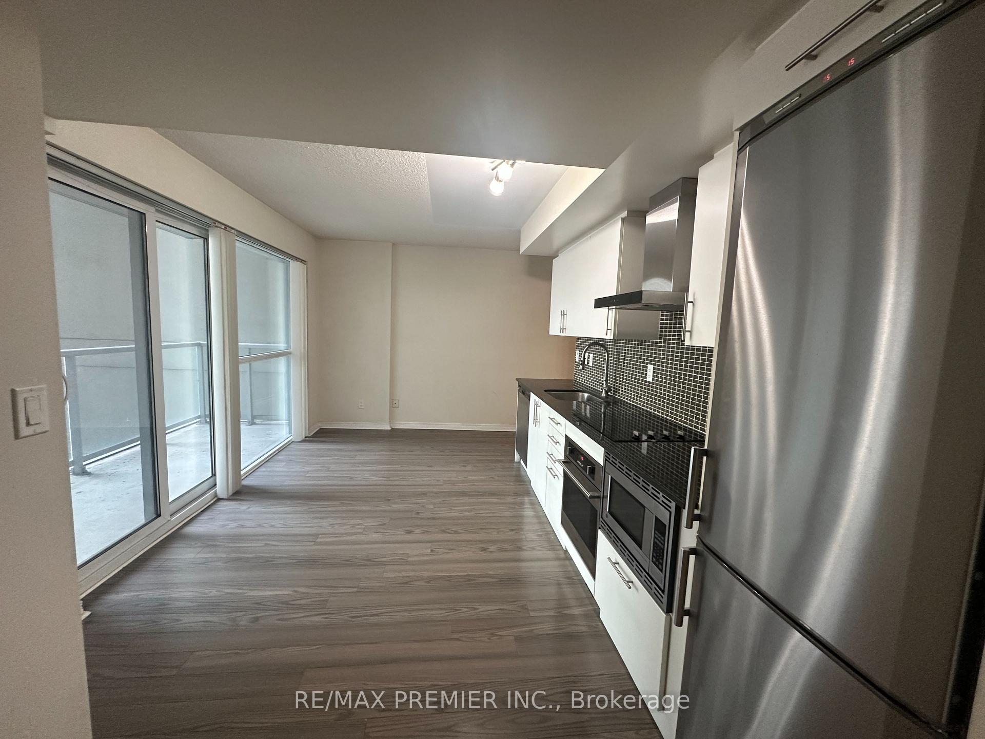 Photo 12 of Unit 402, 352 Front Street W, Toronto, Waterfront Communities — HOMEH