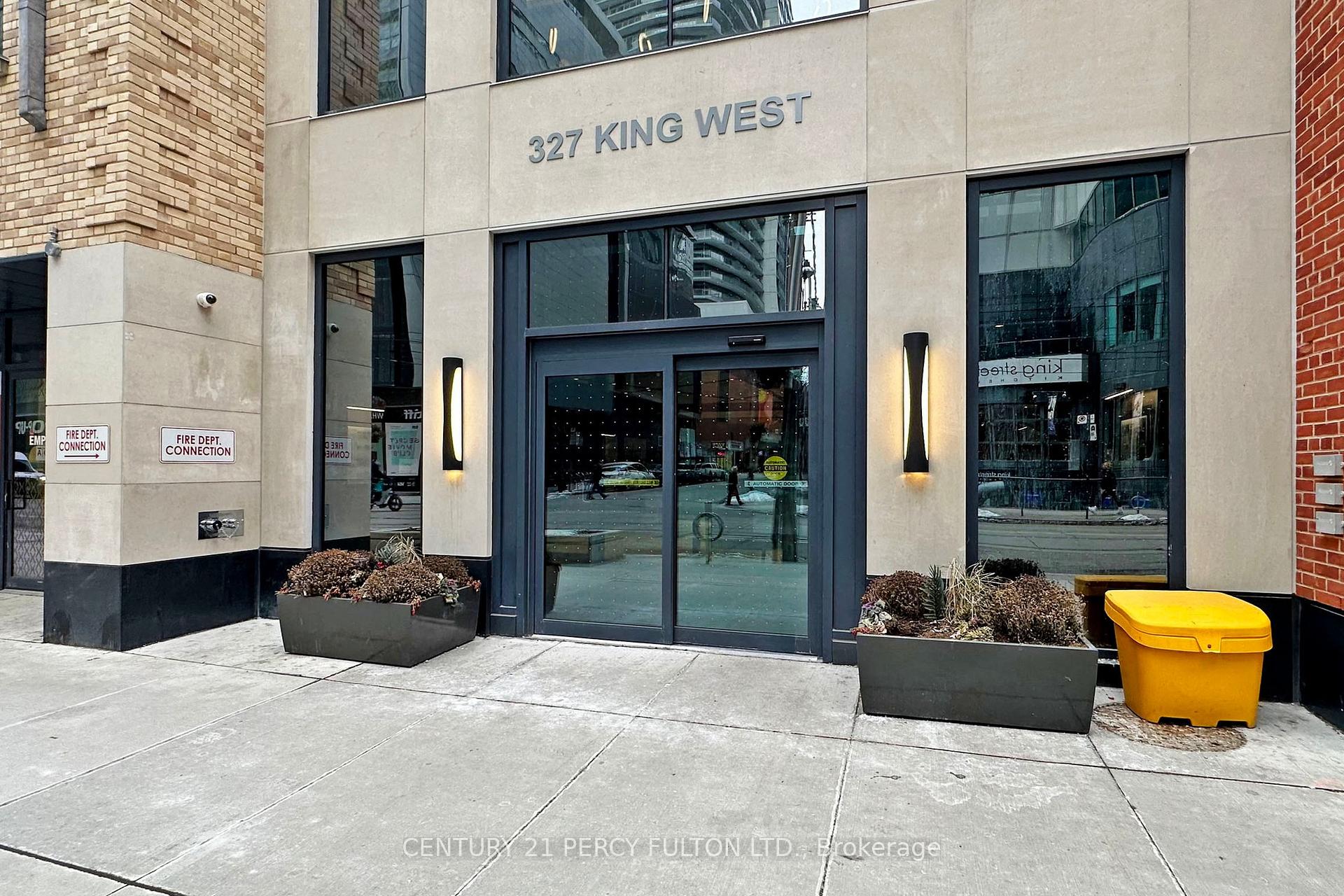 Photo 2 of Unit 2108, 327 King Street W, Toronto, Waterfront Communities — HOMEH