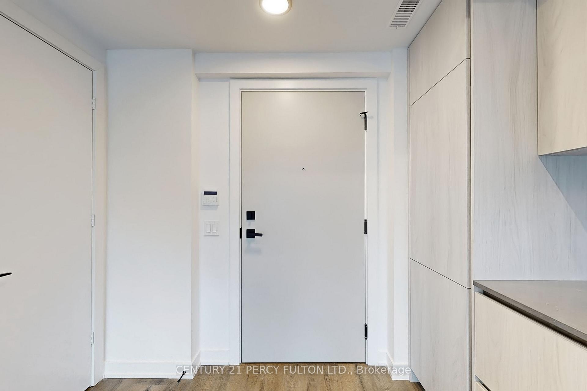 Photo 19 of Unit 2108, 327 King Street W, Toronto, Waterfront Communities — HOMEH