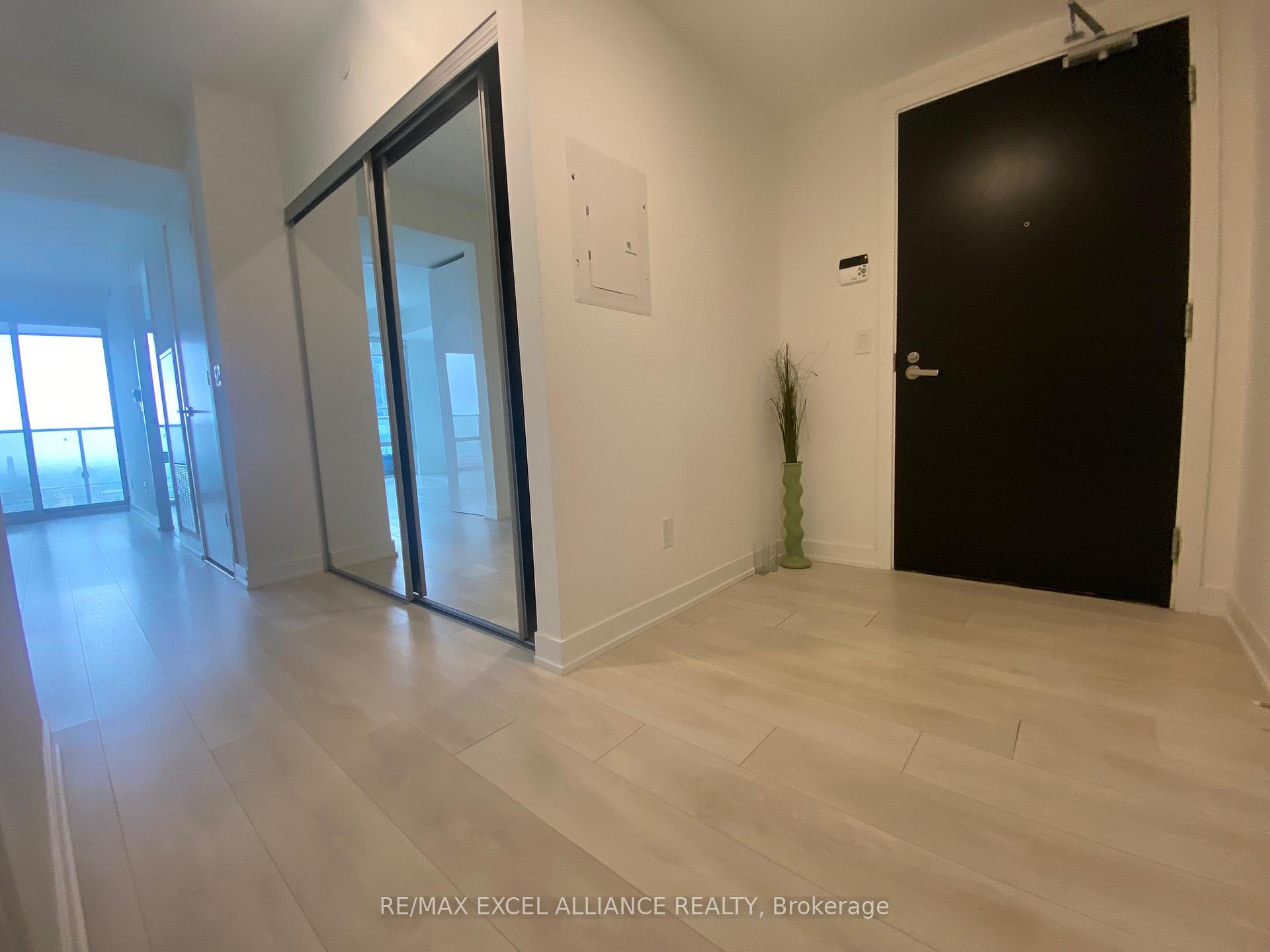 Photo 6 of Unit 3401, 501 Yonge Street, Toronto, Church-Yonge Corridor — HOMEH