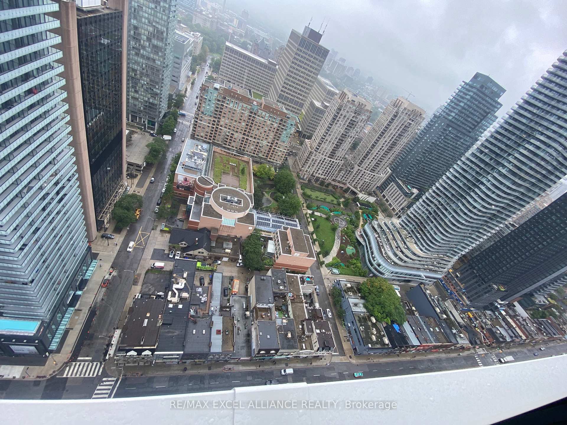 Photo 14 of Unit 3401, 501 Yonge Street, Toronto, Church-Yonge Corridor — HOMEH