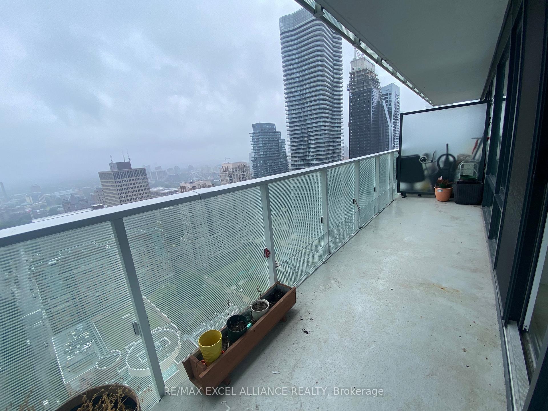 Photo 15 of Unit 3401, 501 Yonge Street, Toronto, Church-Yonge Corridor — HOMEH