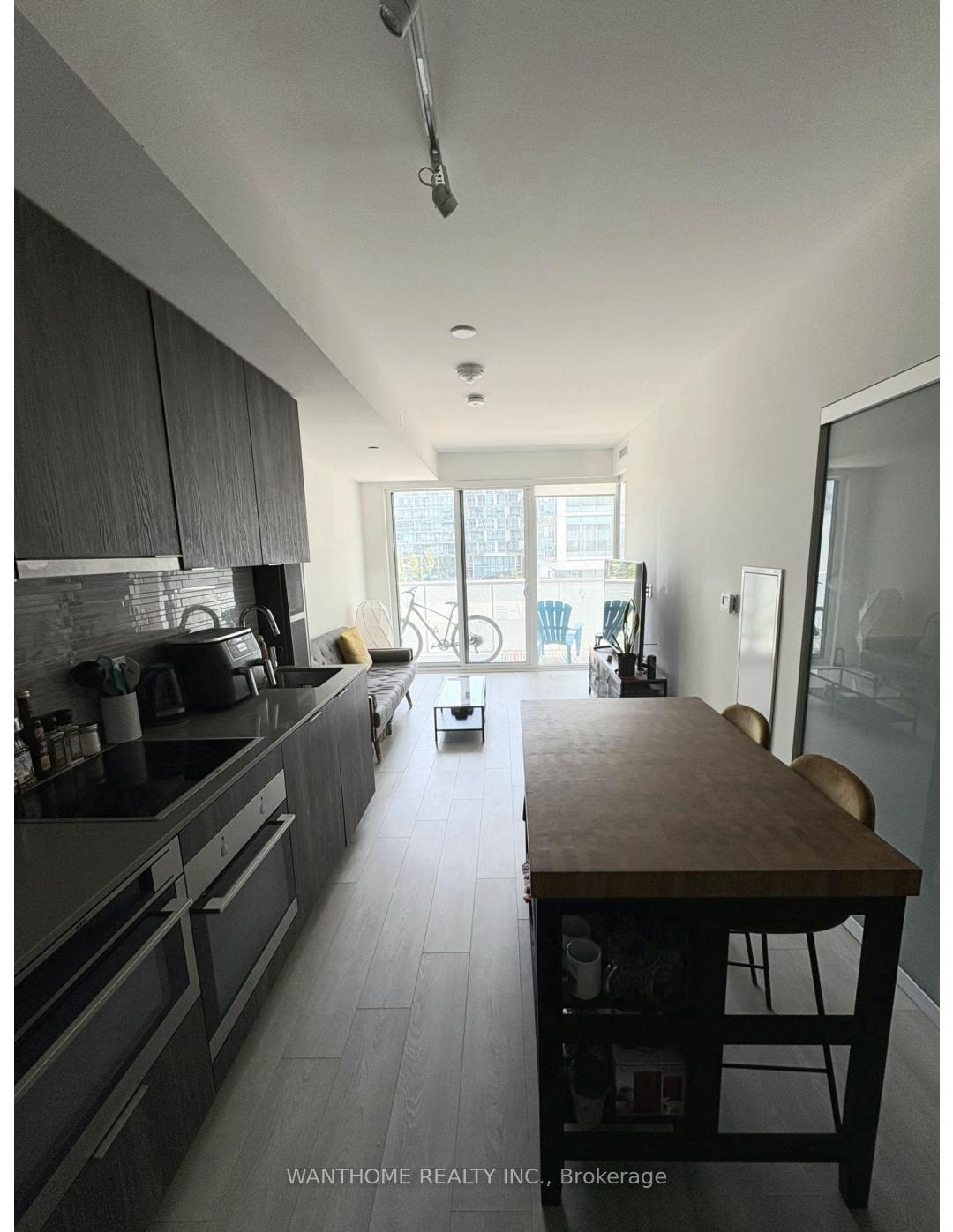 Photo 4 of Unit 206, 15 Queens Quay E, Toronto, Waterfront Communities — HOMEH