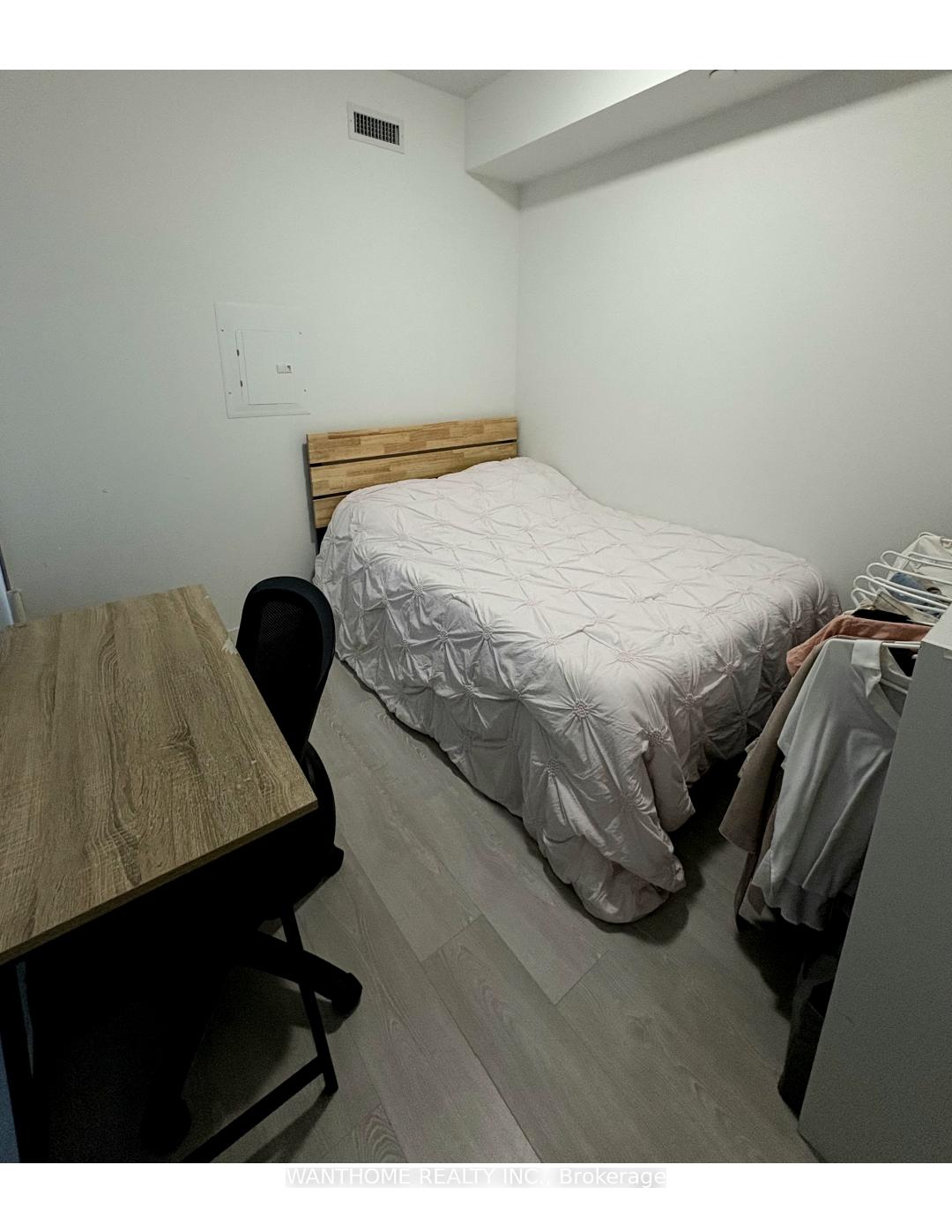 Photo 6 of Unit 206, 15 Queens Quay E, Toronto, Waterfront Communities — HOMEH