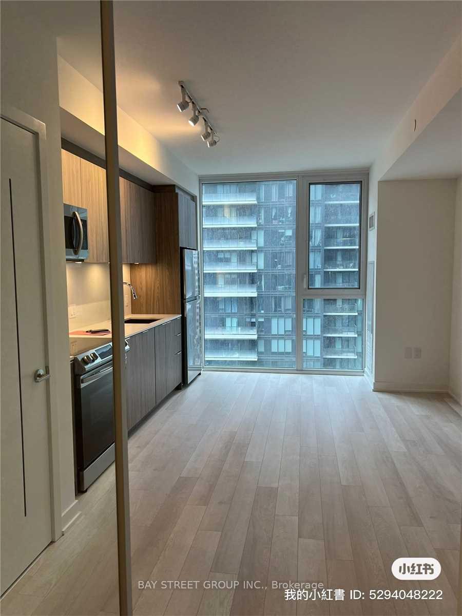 Photo 6 of Unit 1706, 357 King Street W, Toronto, Waterfront Communities — HOMEH