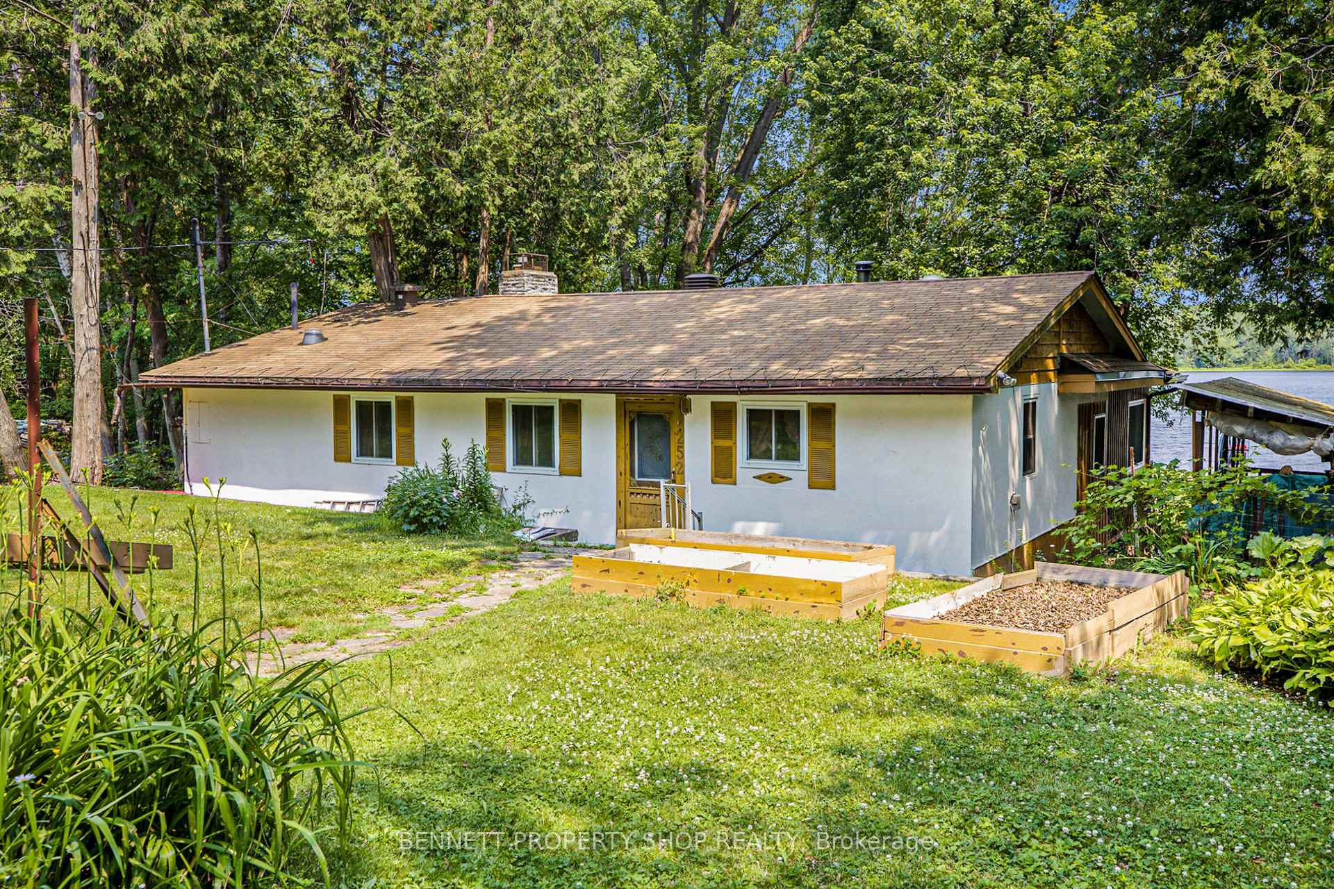 Photo 1 of 252 Old Quarry Road, Ottawa, Woodlawn/Maclarens Landing/Kilmaurs — HOMEH