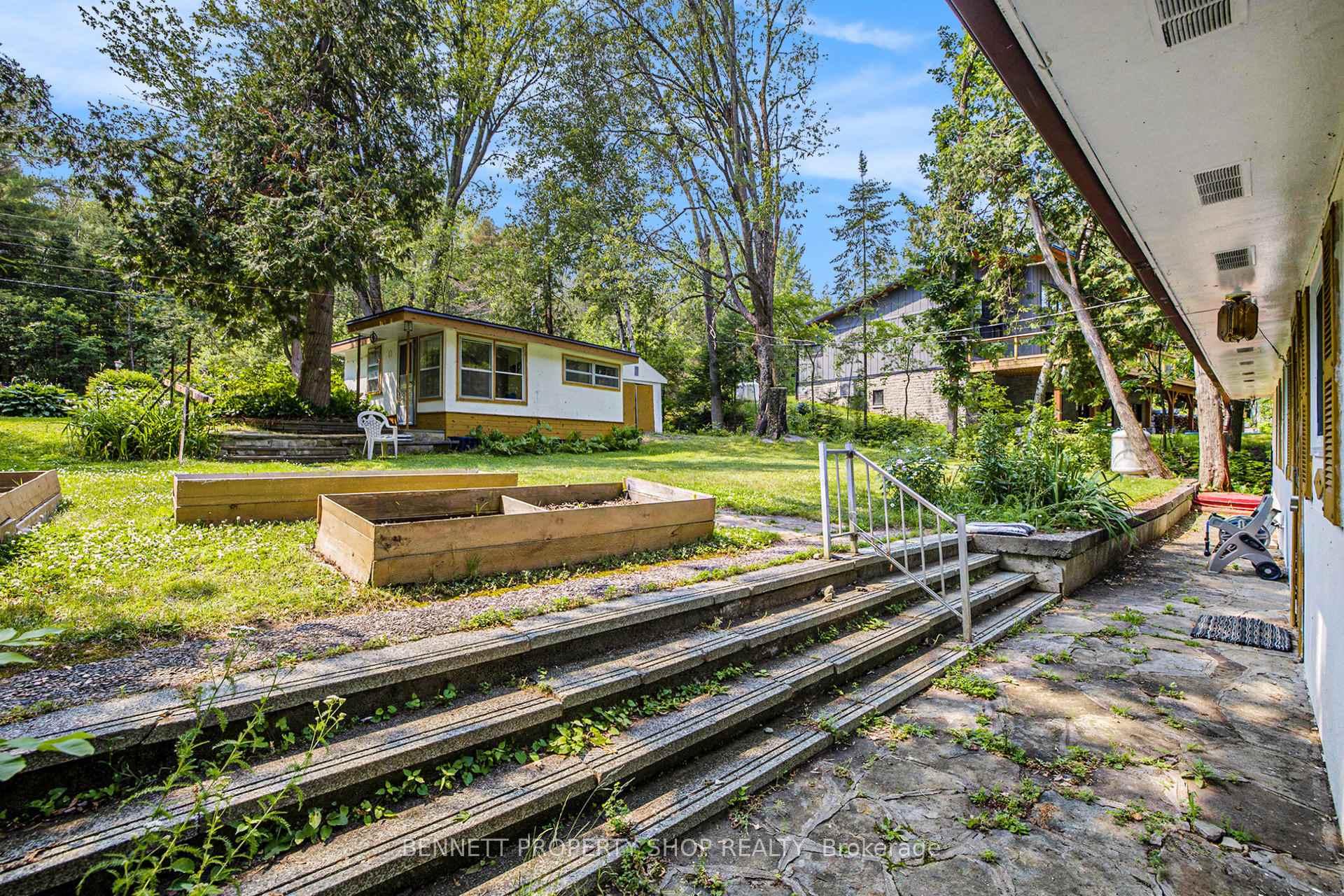 Photo 5 of 252 Old Quarry Road, Ottawa, Woodlawn/Maclarens Landing/Kilmaurs — HOMEH