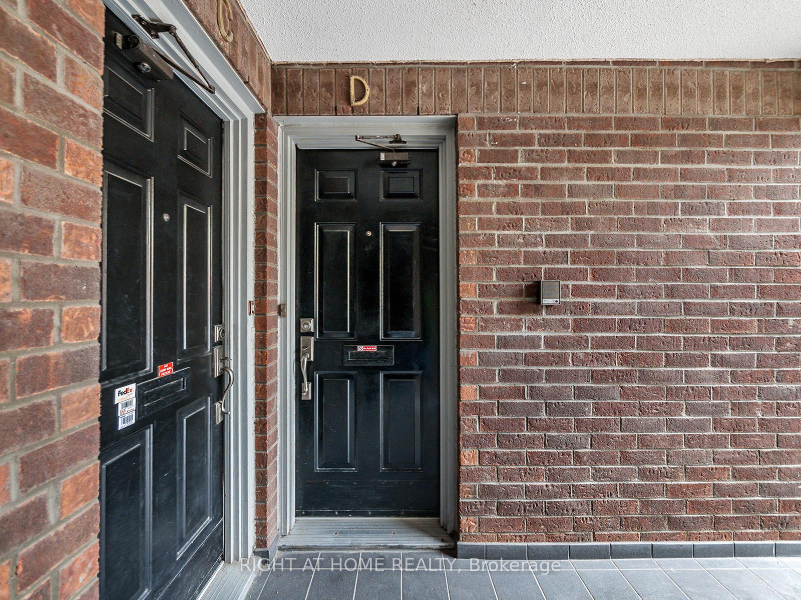 Photo 3 of 36D Massey Street, Toronto, Trinity-Bellwoods — HOMEH