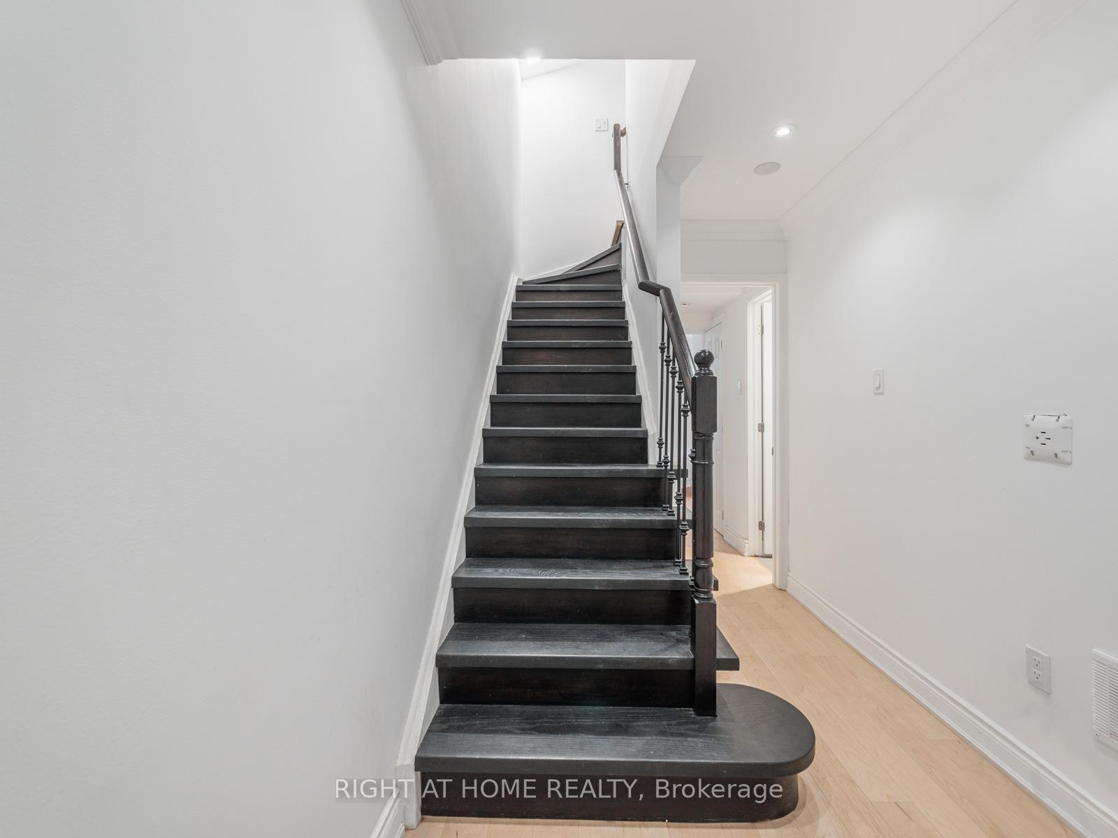 Photo 26 of 36D Massey Street, Toronto, Trinity-Bellwoods — HOMEH