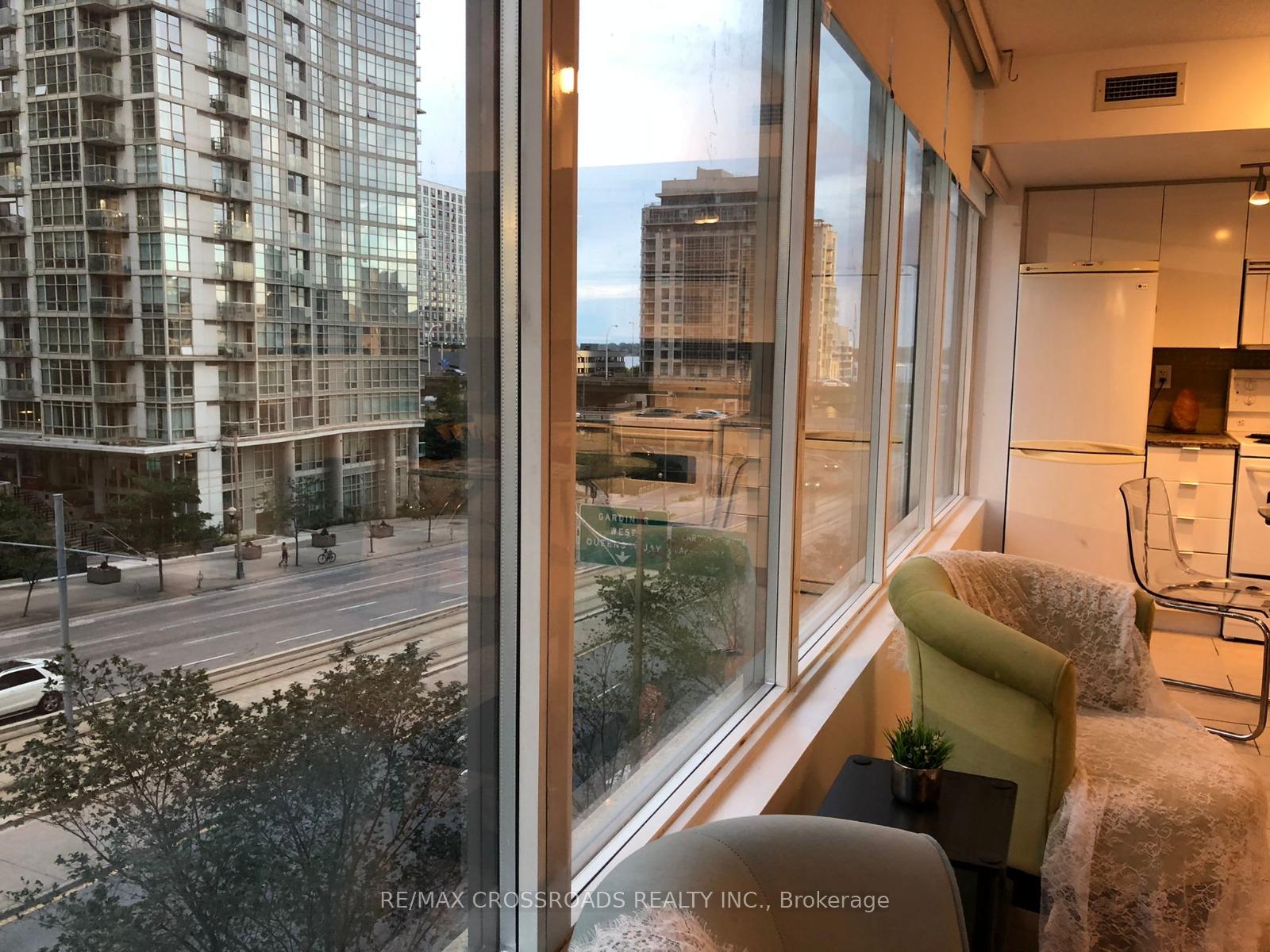 Photo 9 of Unit 521, 15 Brunel Court, Toronto, Waterfront Communities — HOMEH