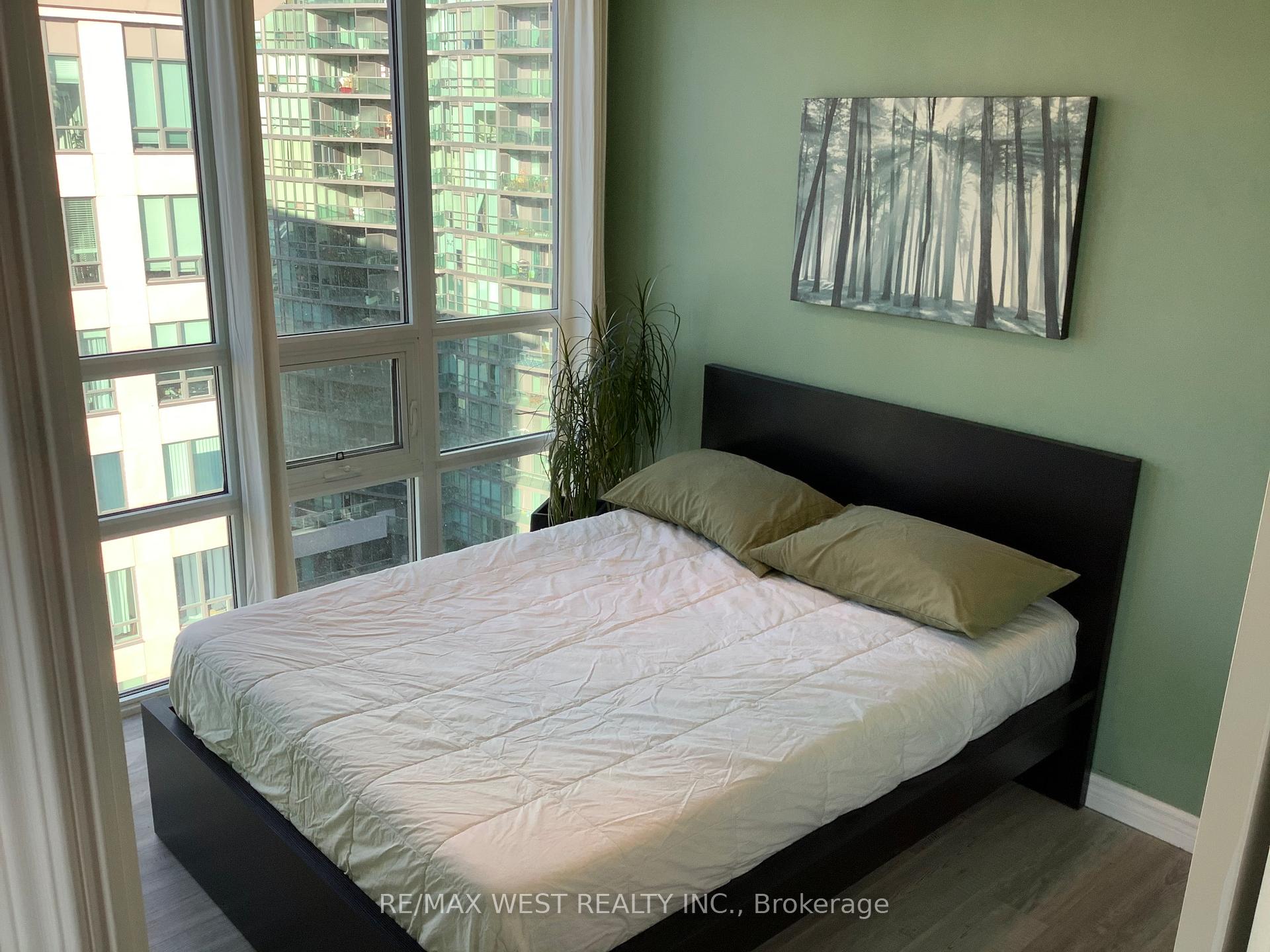 Photo 6 of Unit PH18, 25 Lower Simcoe Street, Toronto, Waterfront Communities — HOMEH